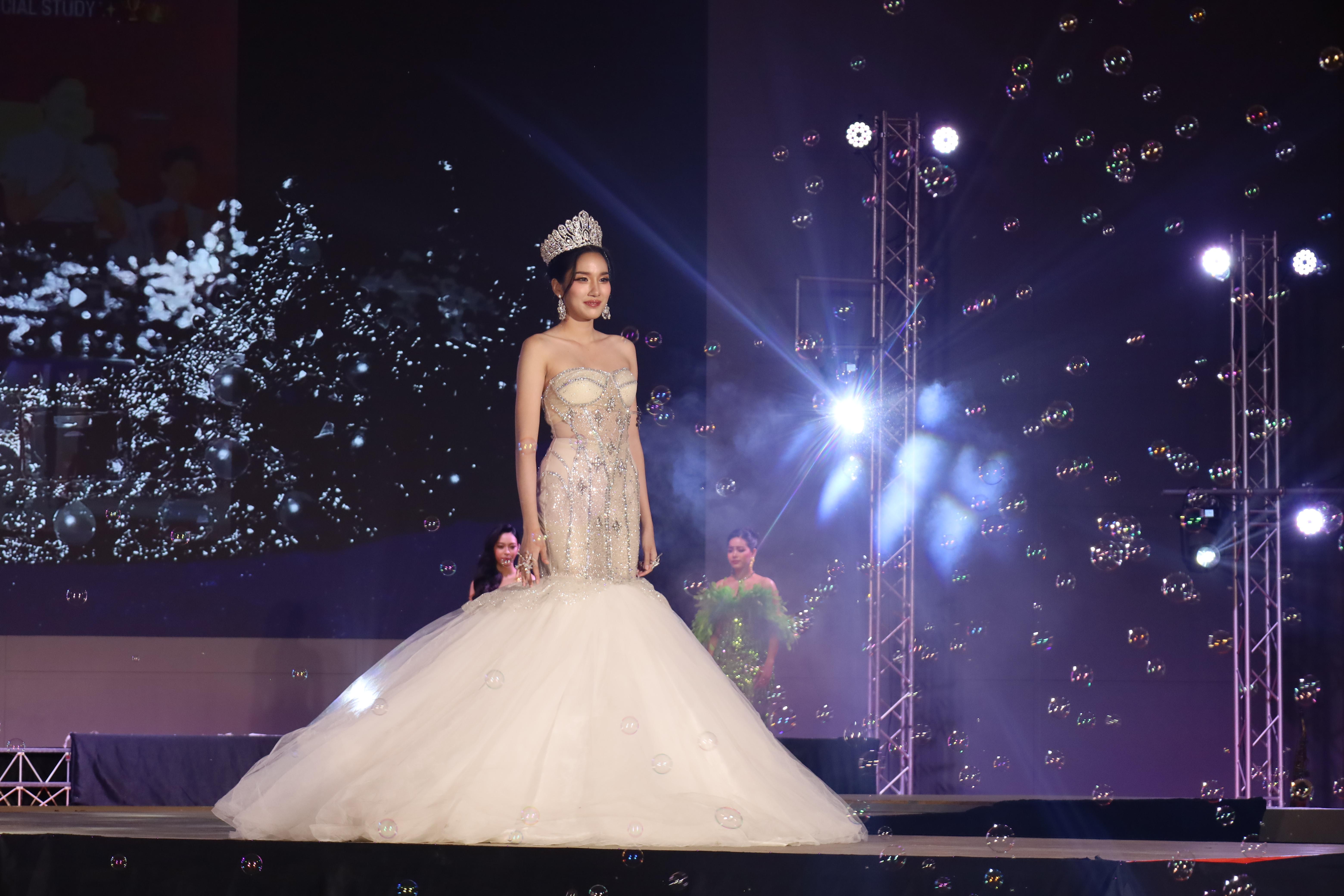 368. การประกวดดาว-เดือนครุศาสตร์ ประจำปี 2568 “Magical Freshy Night 2025”
