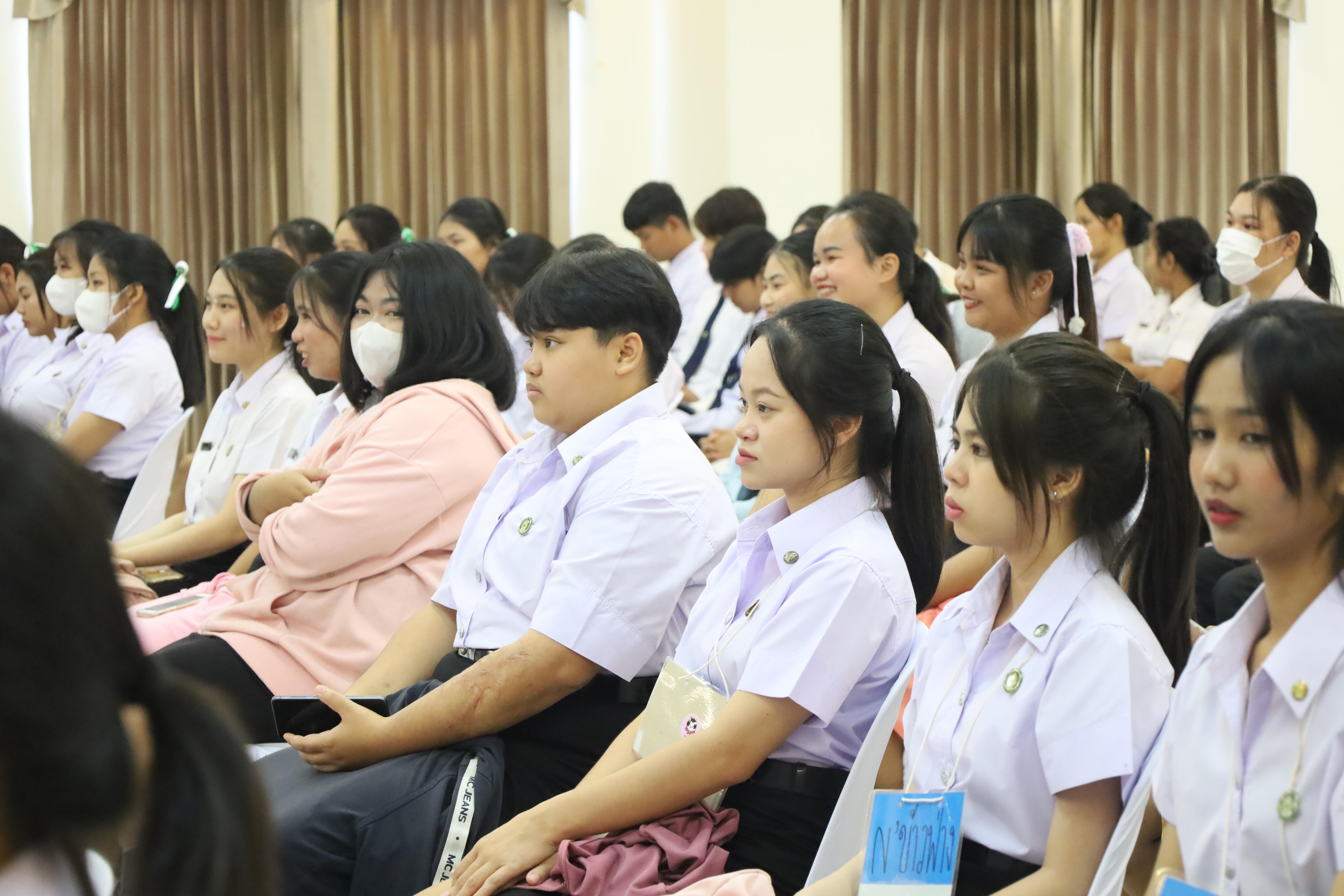 12. สัมมนาวิชาการ "ภาษาไทยในยุคดิจิทัล การใช้และการเปลี่ยนแปลงในสังคมออนไลน์"