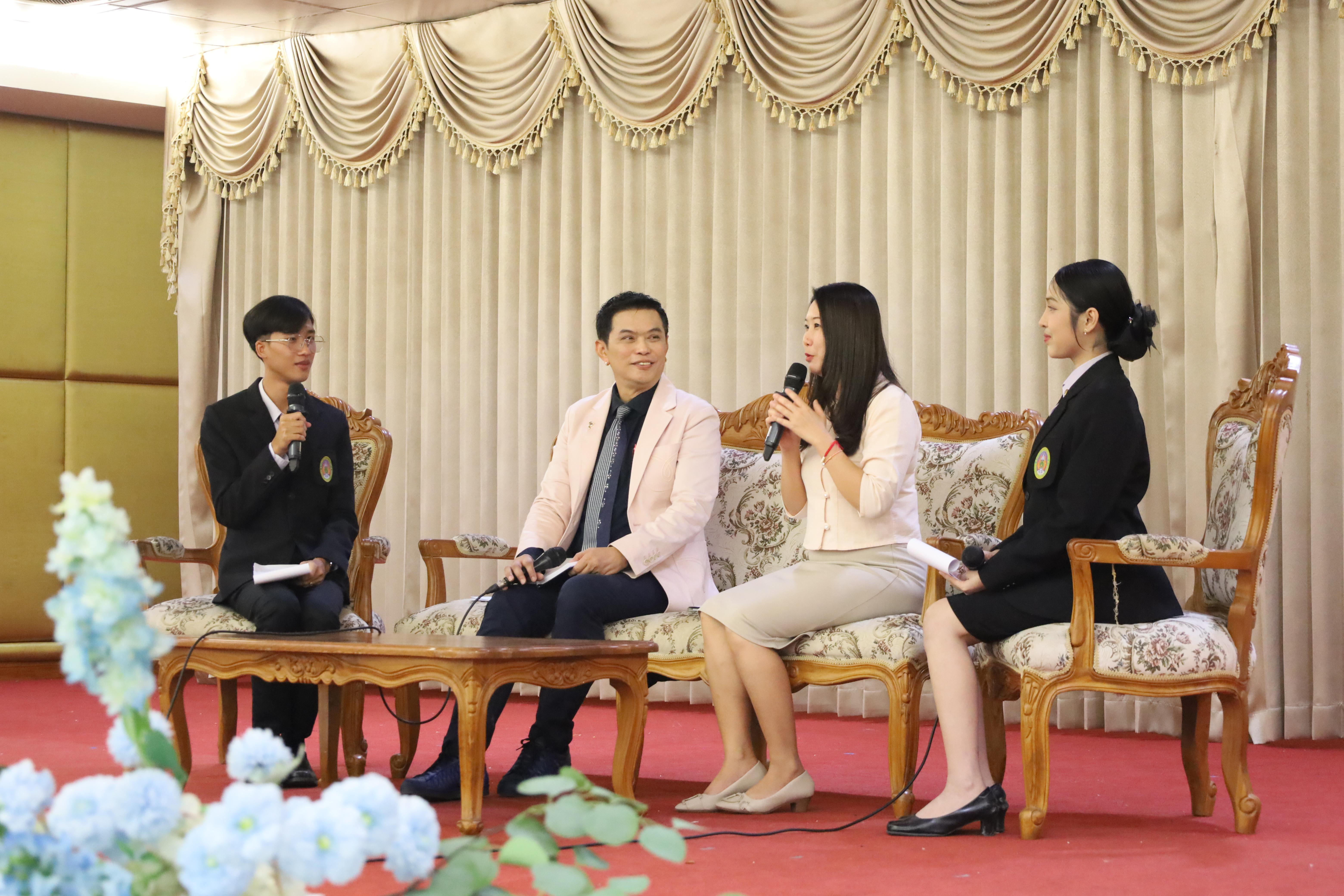 67. สัมมนาวิชาการ "ภาษาไทยในยุคดิจิทัล การใช้และการเปลี่ยนแปลงในสังคมออนไลน์"