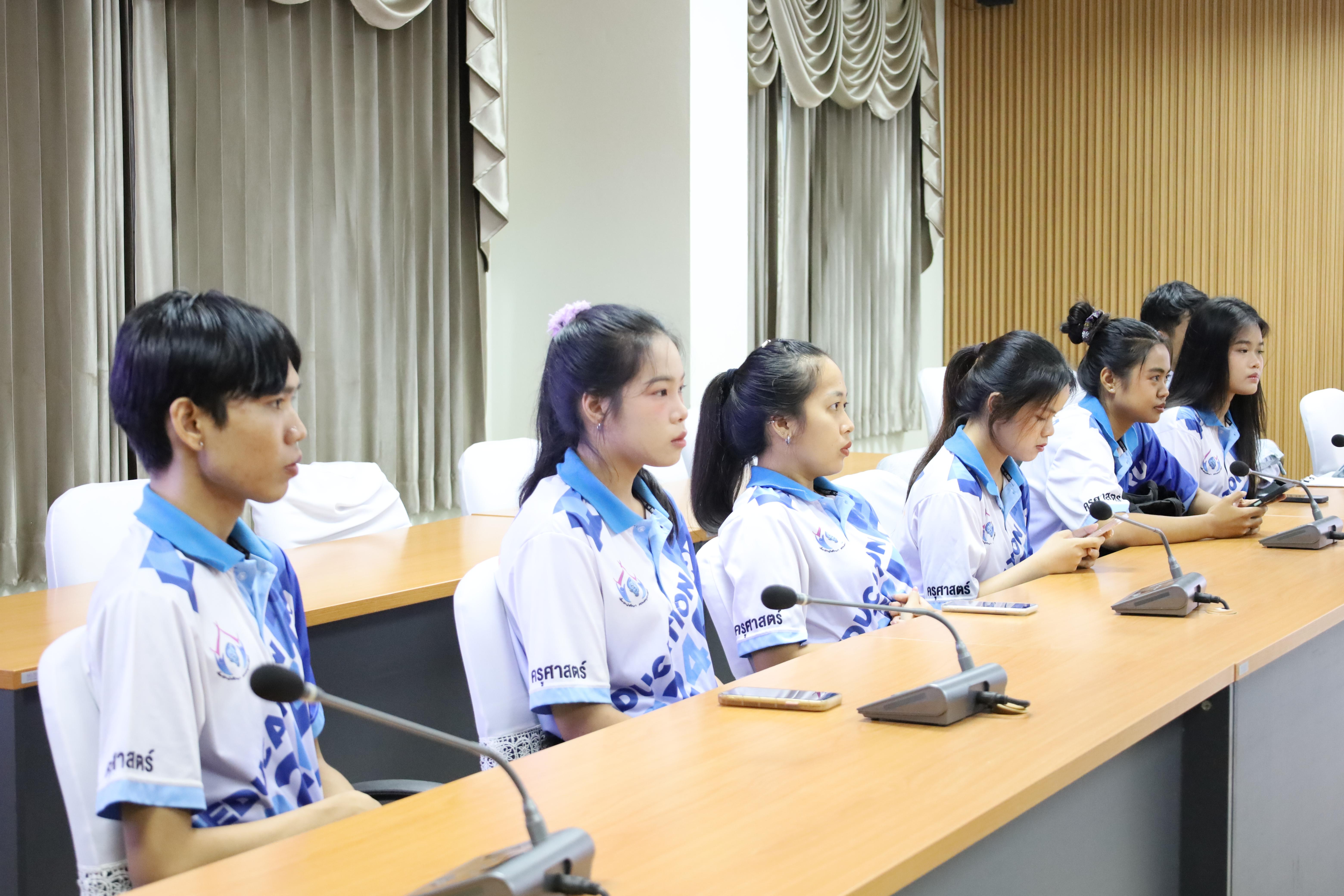 13. กิจกรรมปัจฉิมนิเทศผู้เรียนโครงการบัณฑิตพันธุ์ใหม่