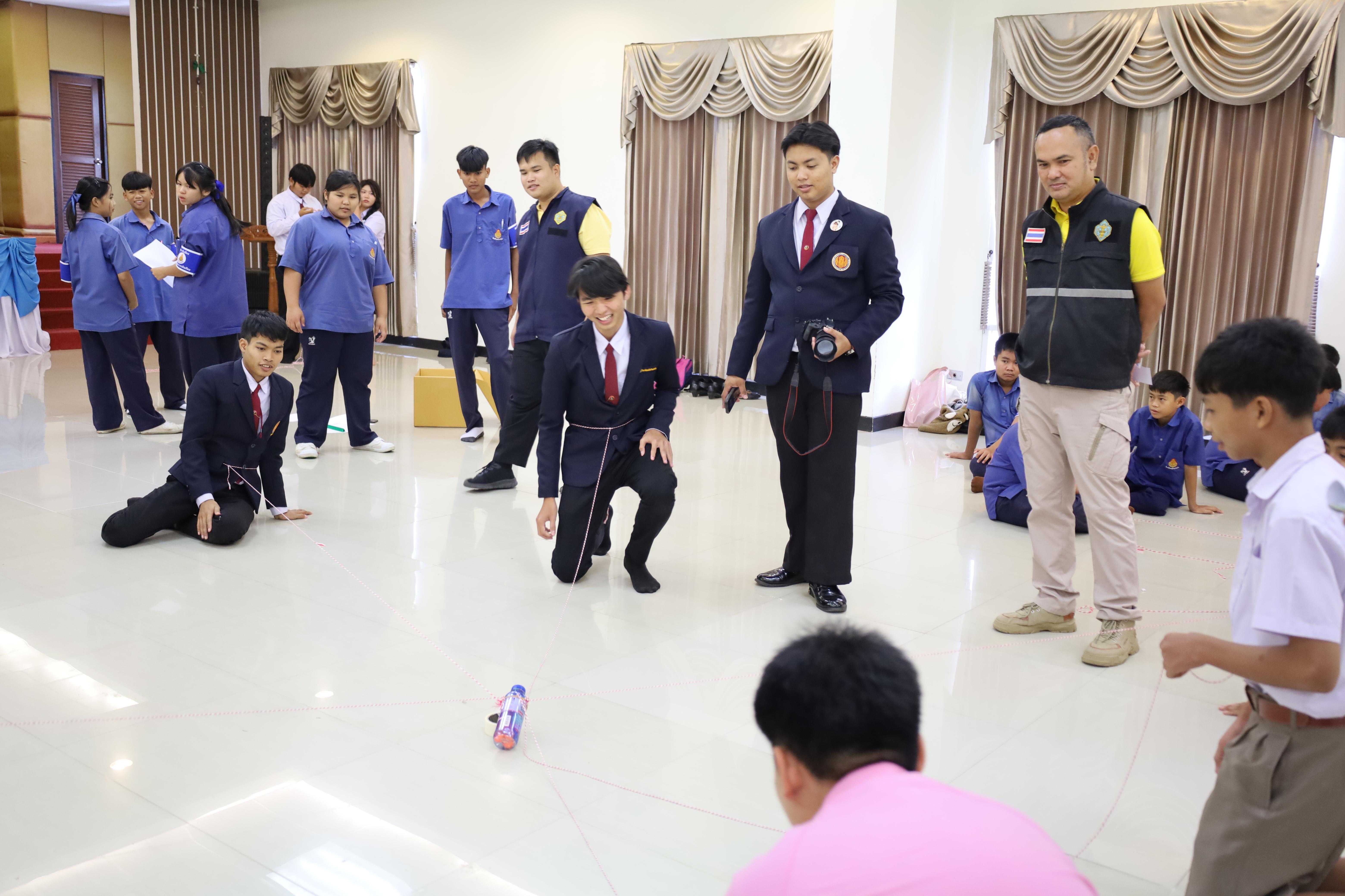 17. โครงการพัฒนาความเป็นพลเมืองในระบอบประชาธิปไตยอันมีพระมหากษัตริย์ทรงเป็นประมุข
