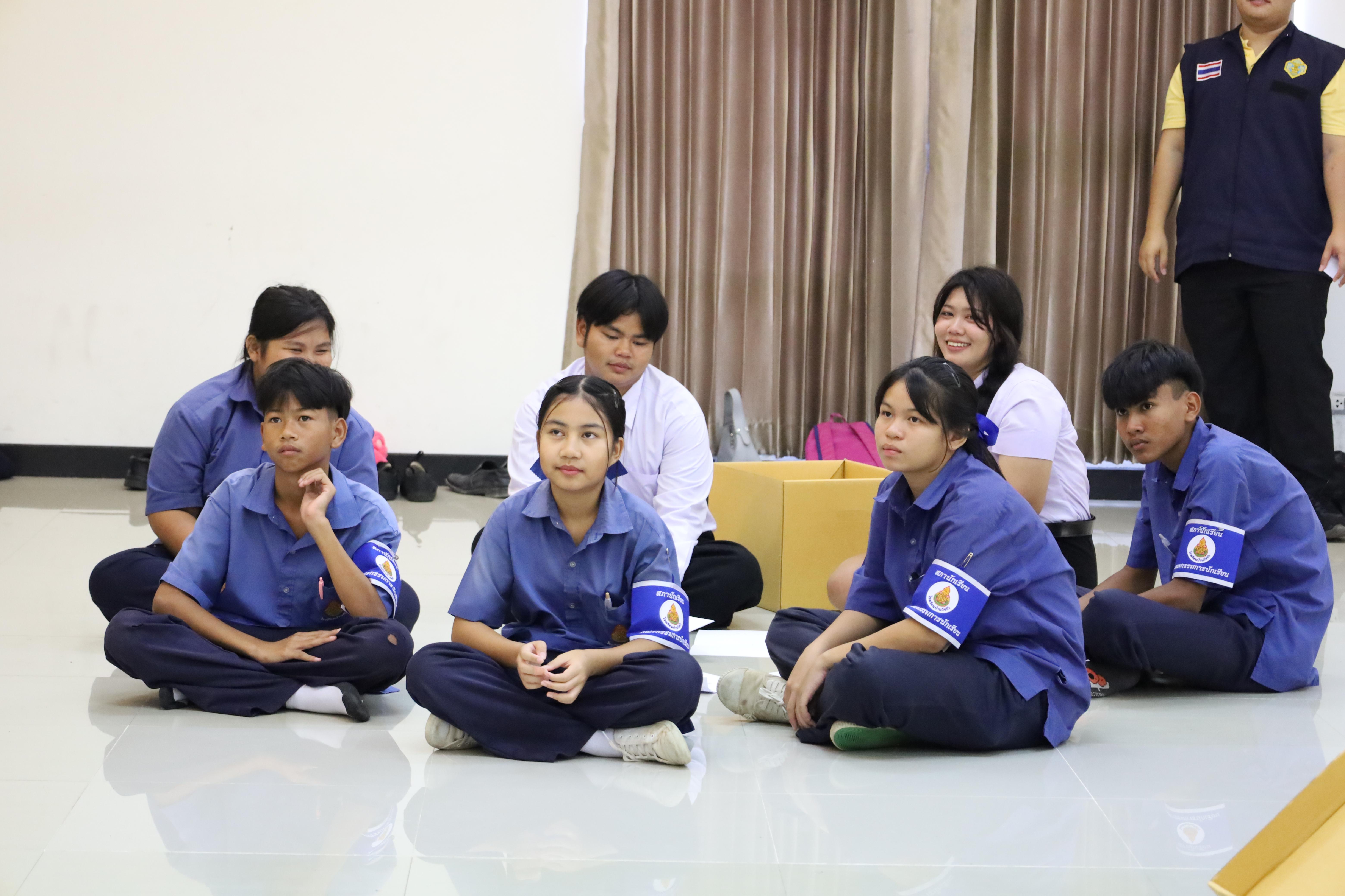 24. โครงการพัฒนาความเป็นพลเมืองในระบอบประชาธิปไตยอันมีพระมหากษัตริย์ทรงเป็นประมุข
