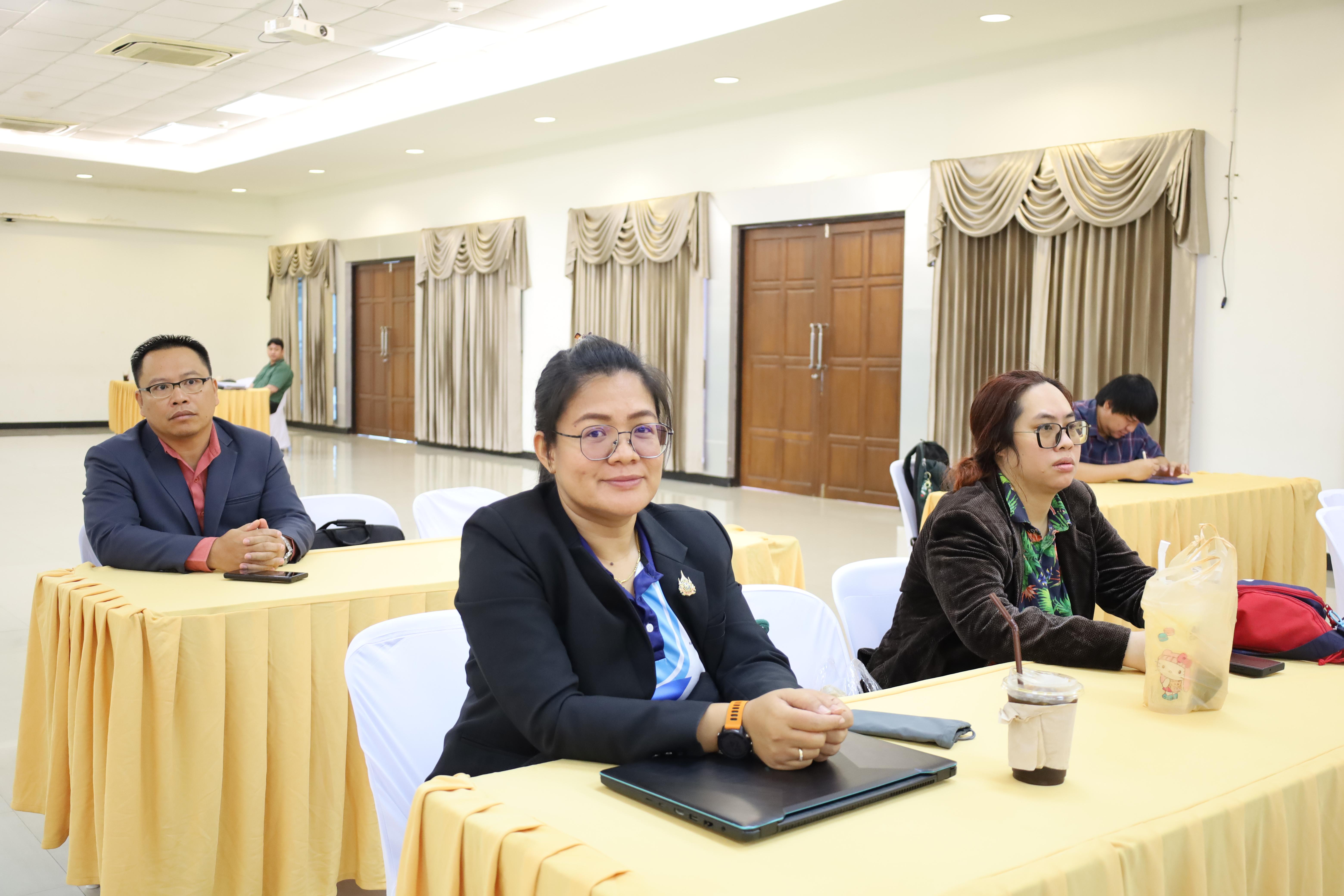 9. กิจกรรมอบรมเชิงปฎิบัติการ "การใช้สถิติขั้นสูงในการวิจัย สำหรับนักศึกษาระดับบัณฑิตศึกษา ประจำปี 2568"