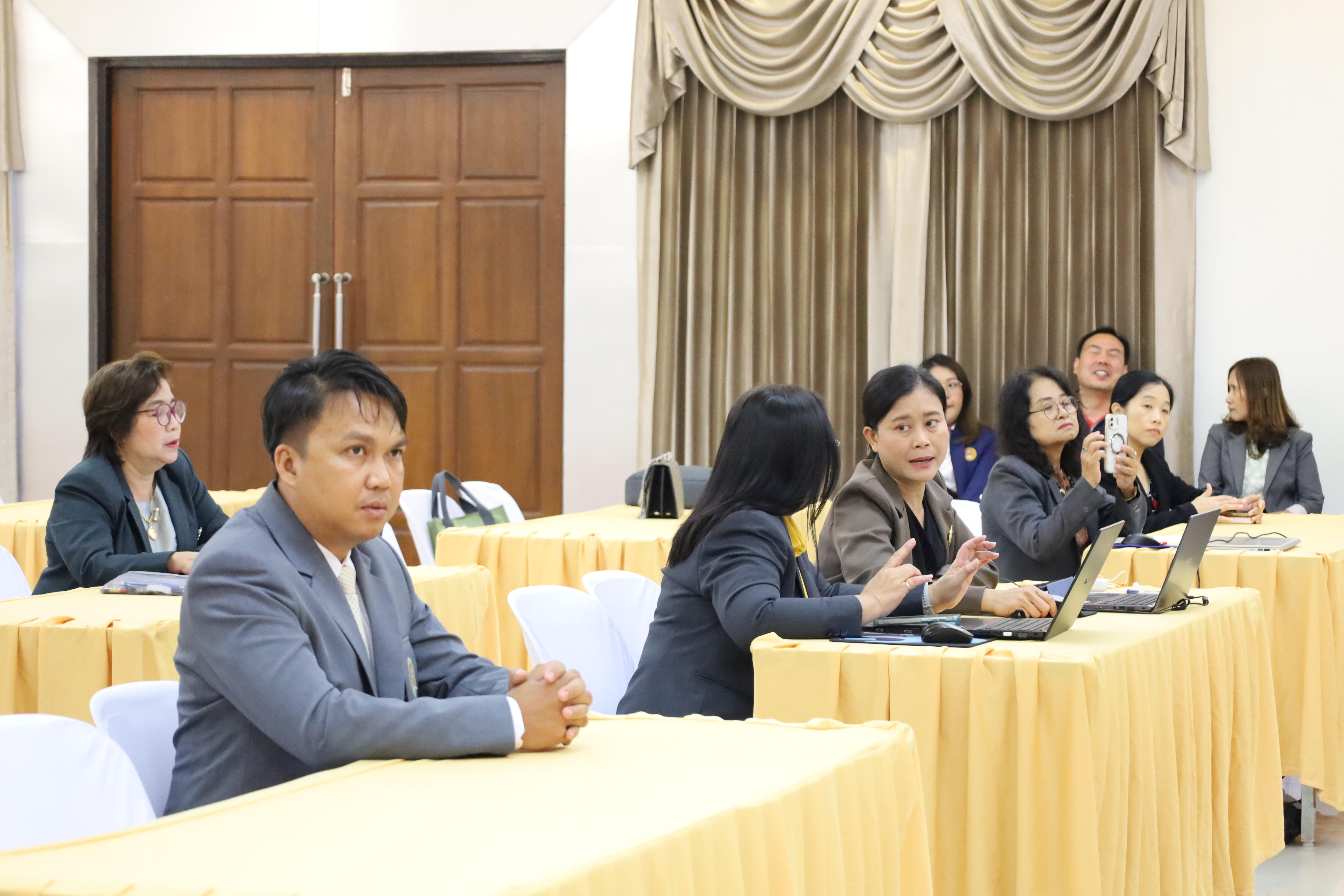 21. กิจกรรมอบรมเชิงปฎิบัติการ "การใช้สถิติขั้นสูงในการวิจัย สำหรับนักศึกษาระดับบัณฑิตศึกษา ประจำปี 2568"
