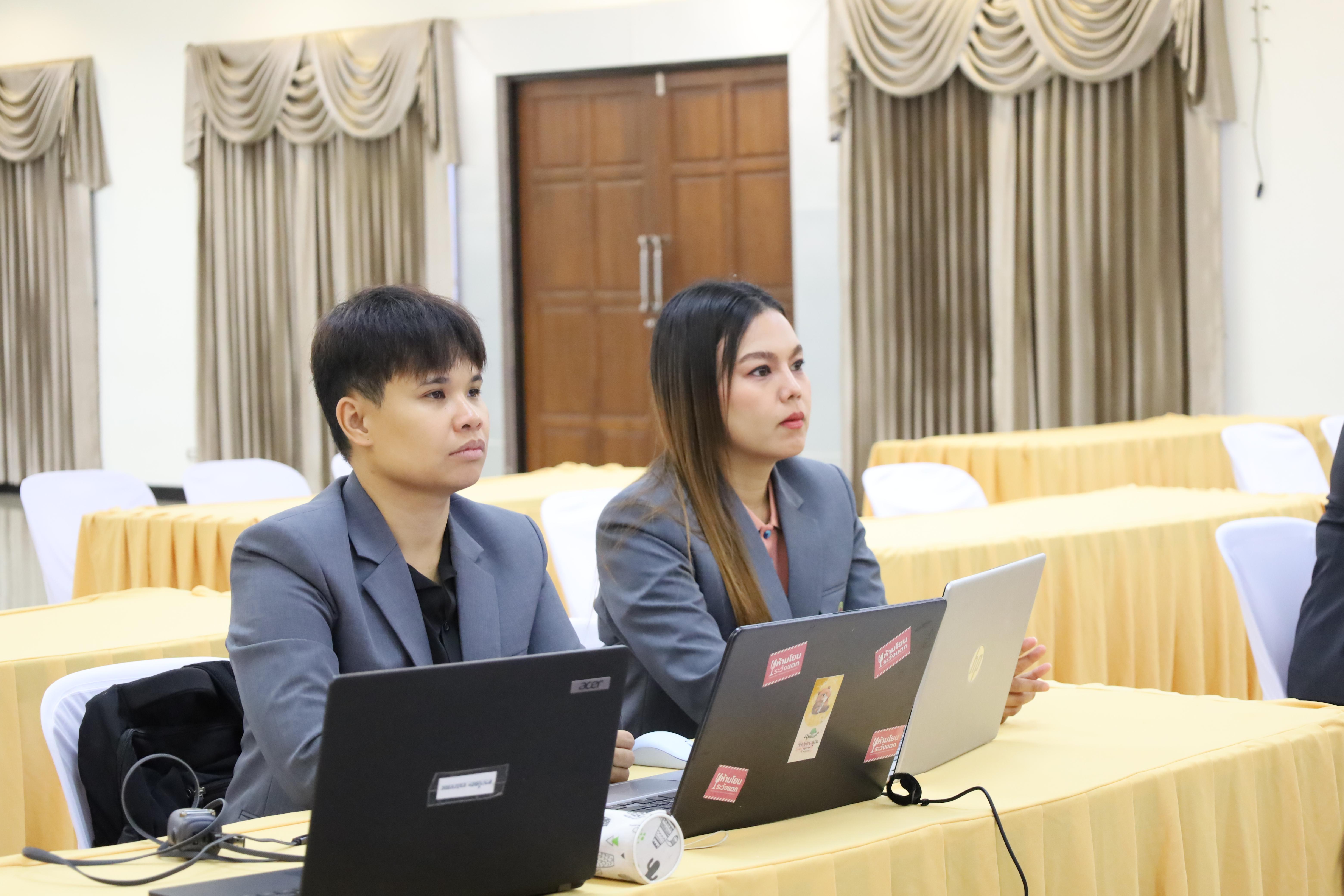 25. กิจกรรมอบรมเชิงปฎิบัติการ "การใช้สถิติขั้นสูงในการวิจัย สำหรับนักศึกษาระดับบัณฑิตศึกษา ประจำปี 2568"