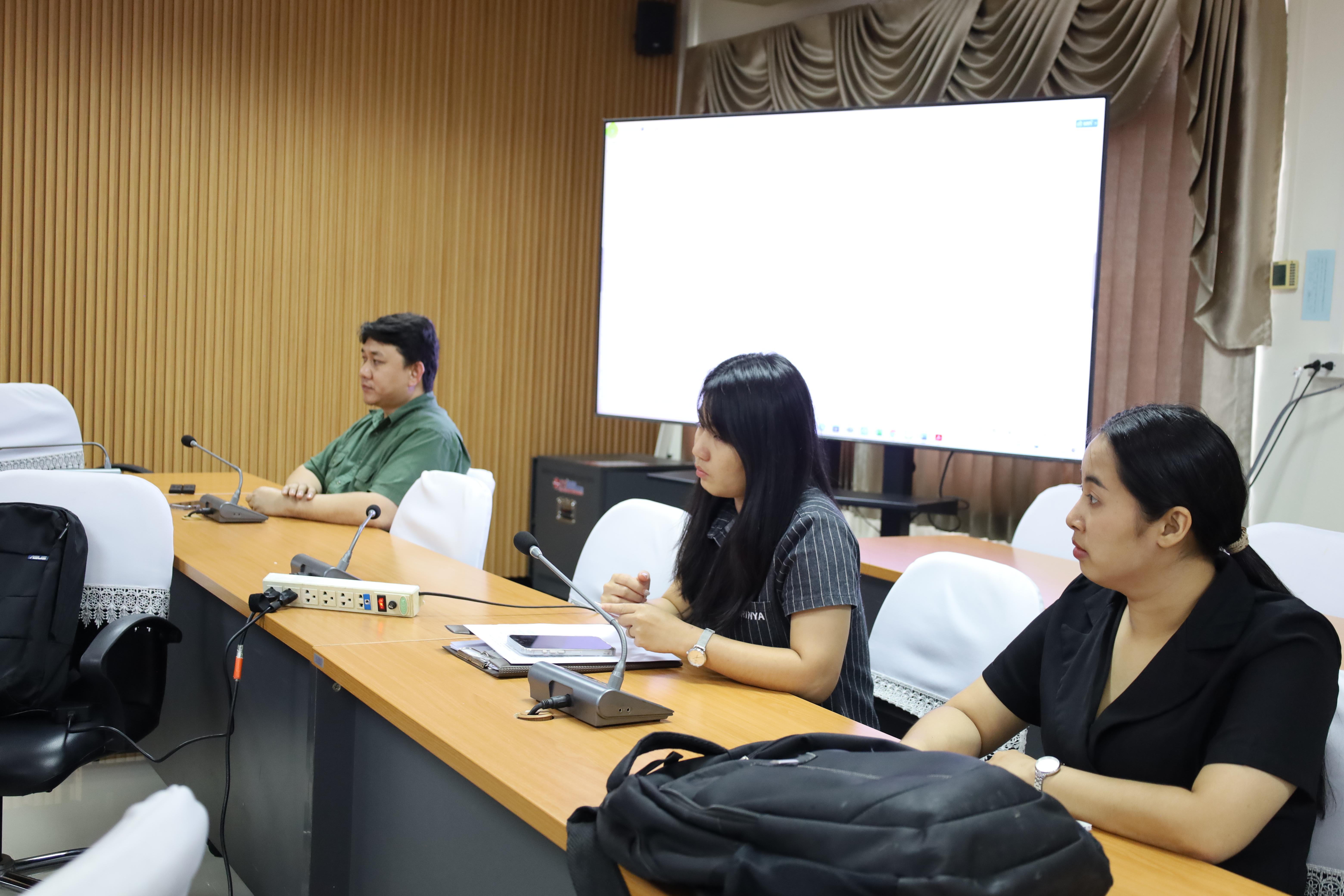 11. ประชุมอาจารย์ผู้สอนสาขาหลักสูตรและการสอน