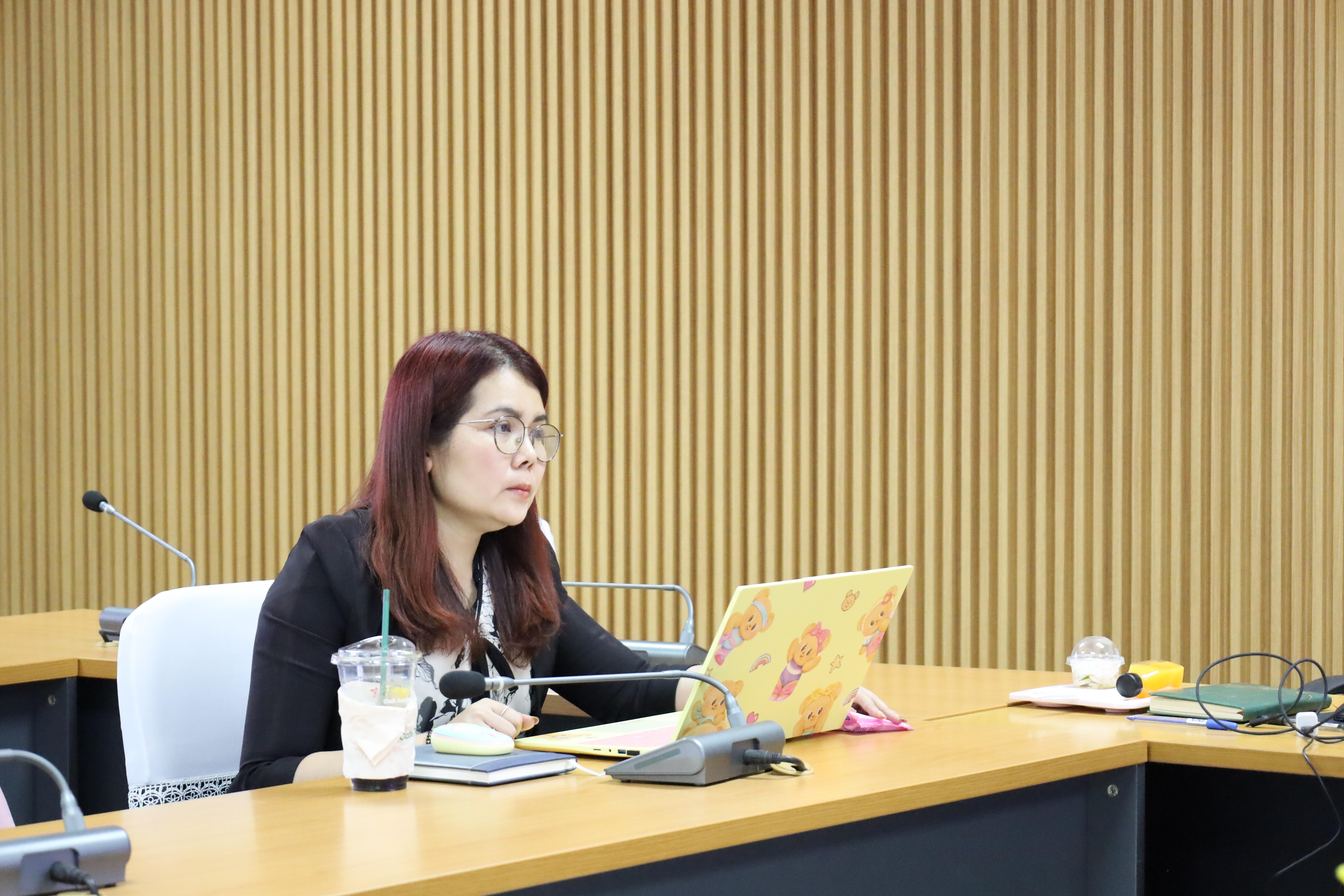 12. ประชุมอาจารย์ผู้สอนสาขาหลักสูตรและการสอน