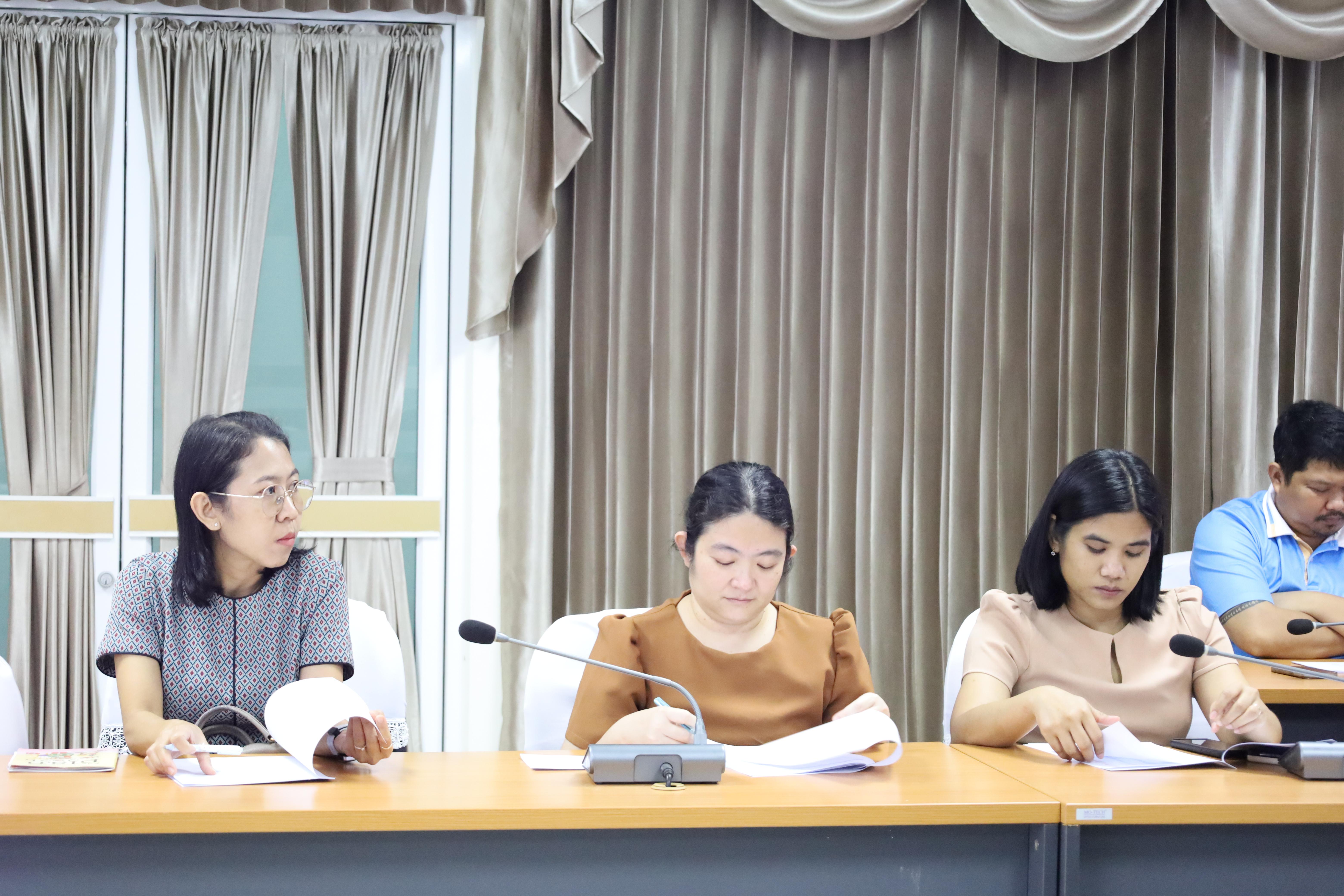 9. ประชุมอาจารย์ผู้สอนหลักสูตรประกาศนียบัตรบัณฑิต สาขาวิชาชีพครู
