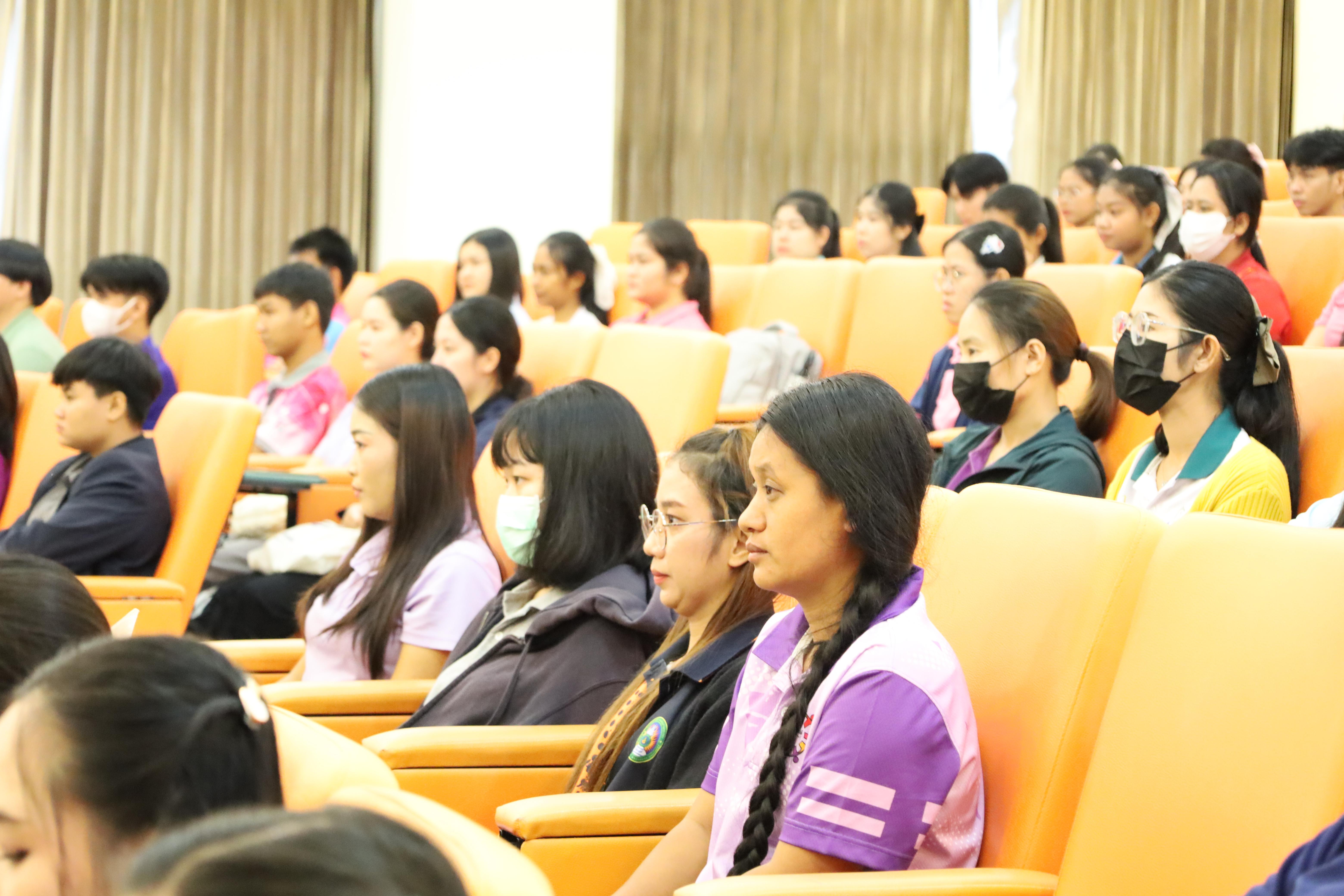33. การปฐมนิเทศนักศึกษาใหม่ หลักสูตรประกาศนียบัตรบัณฑิต สาขาวิชาชีพครู