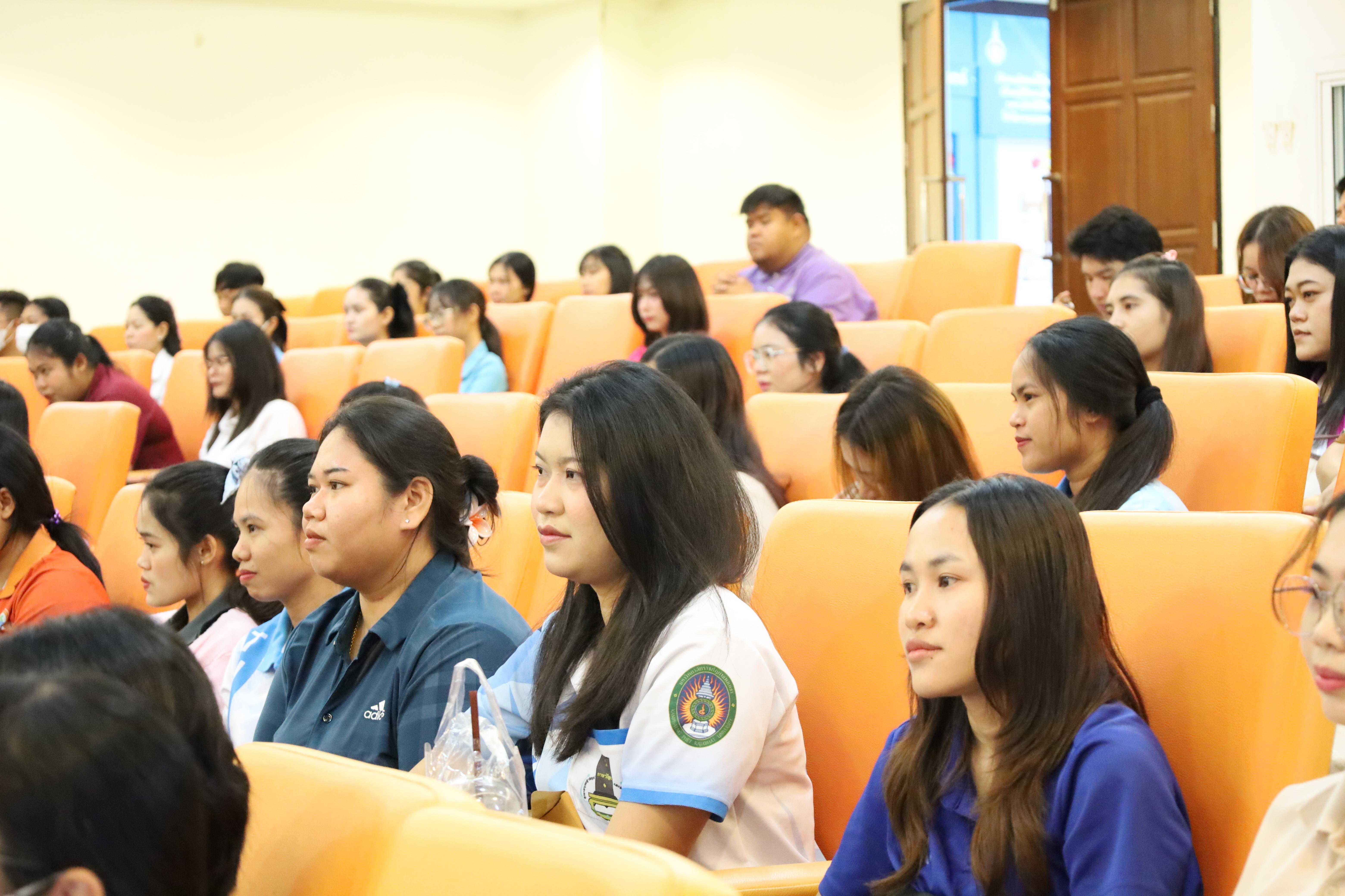 37. การปฐมนิเทศนักศึกษาใหม่ หลักสูตรประกาศนียบัตรบัณฑิต สาขาวิชาชีพครู