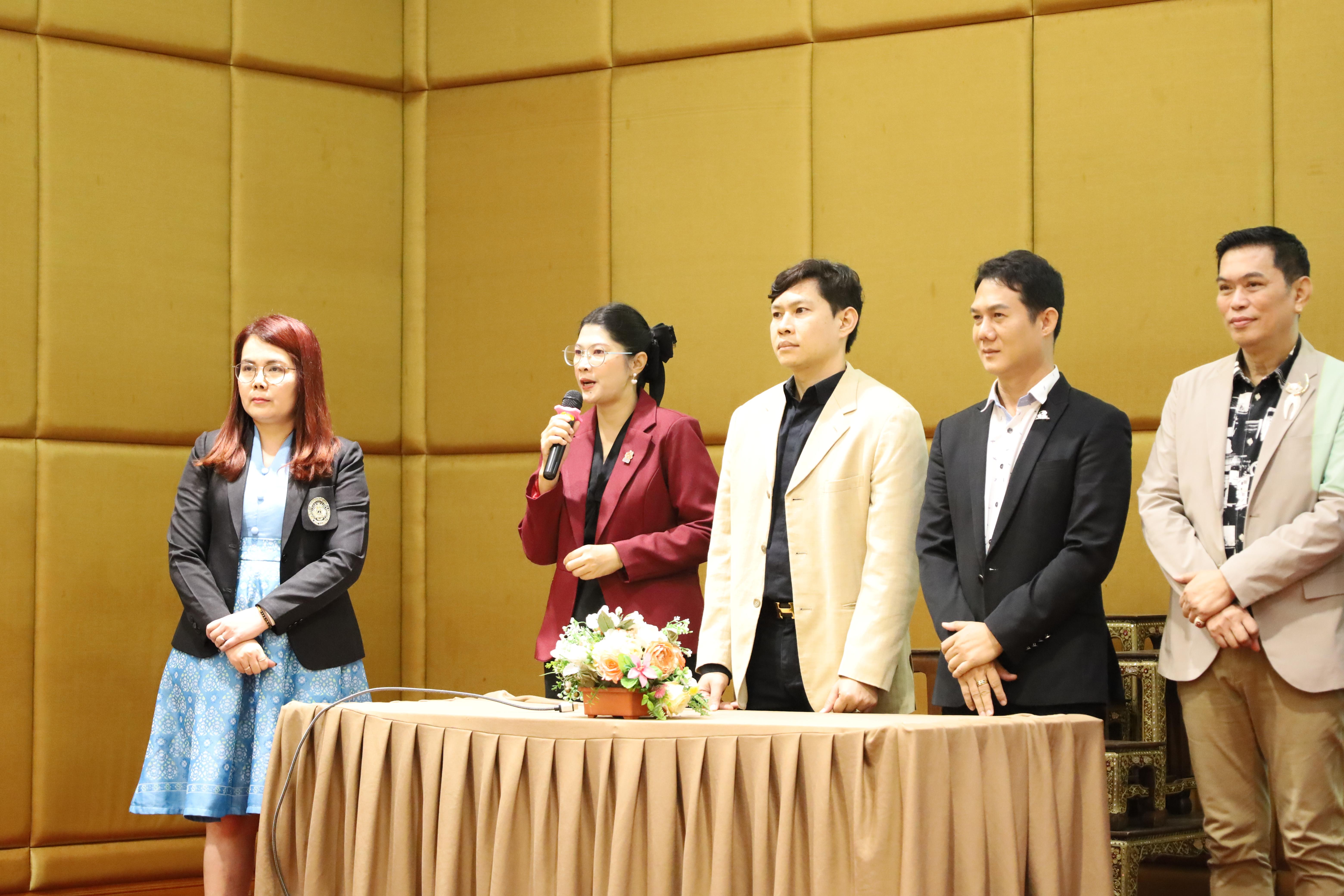 65. การปฐมนิเทศนักศึกษาใหม่ หลักสูตรประกาศนียบัตรบัณฑิต สาขาวิชาชีพครู