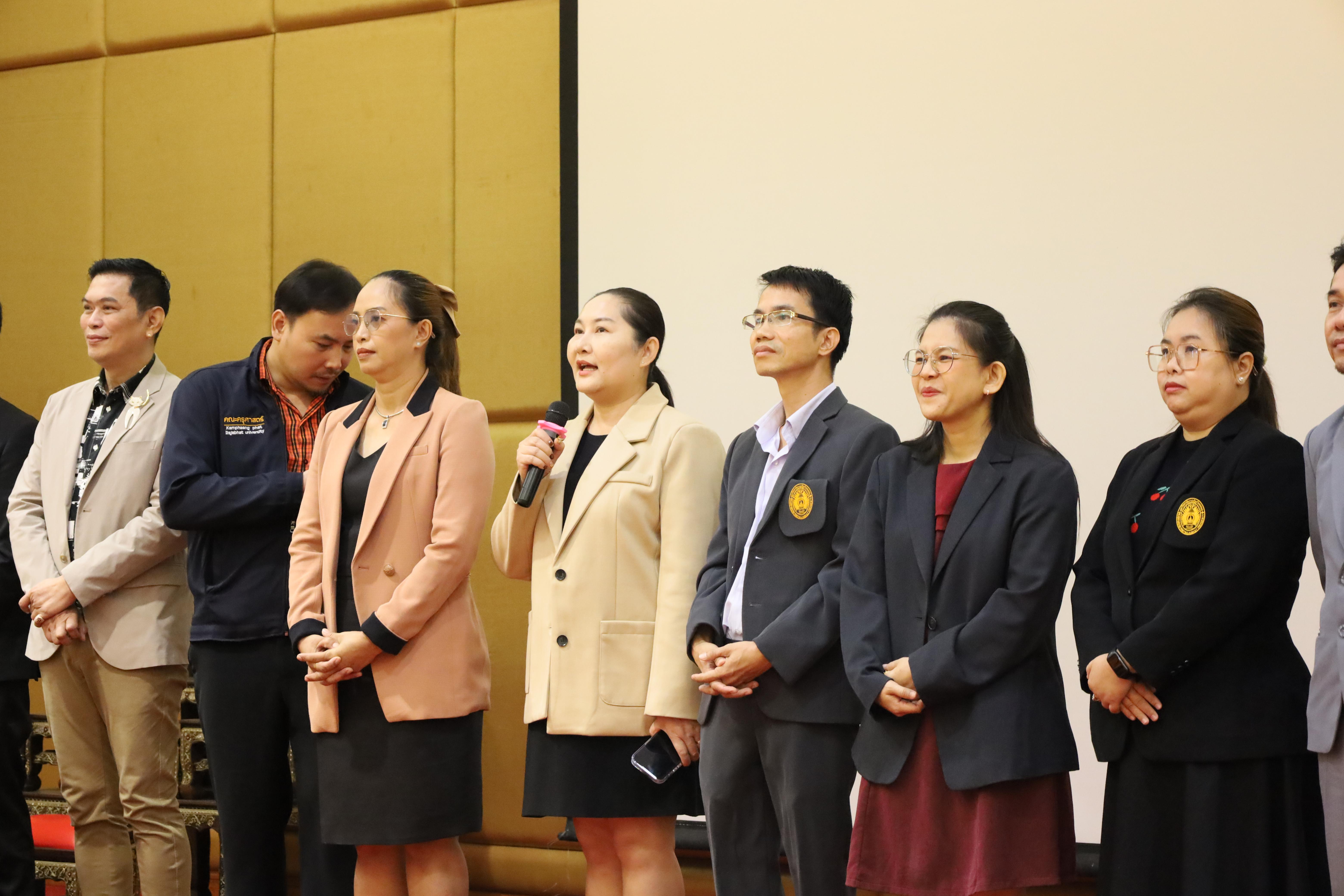 82. การปฐมนิเทศนักศึกษาใหม่ หลักสูตรประกาศนียบัตรบัณฑิต สาขาวิชาชีพครู
