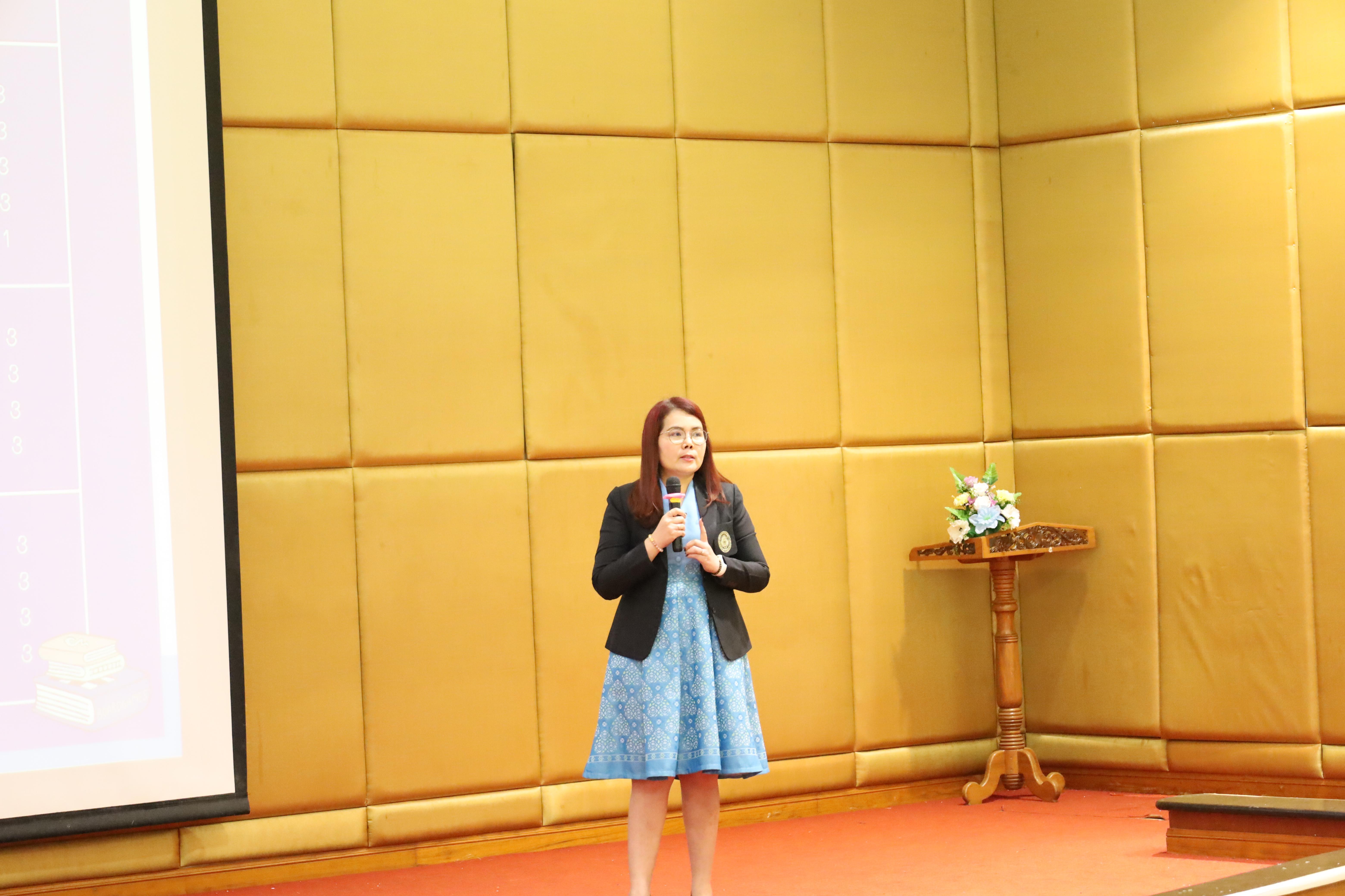 112. การปฐมนิเทศนักศึกษาใหม่ หลักสูตรประกาศนียบัตรบัณฑิต สาขาวิชาชีพครู