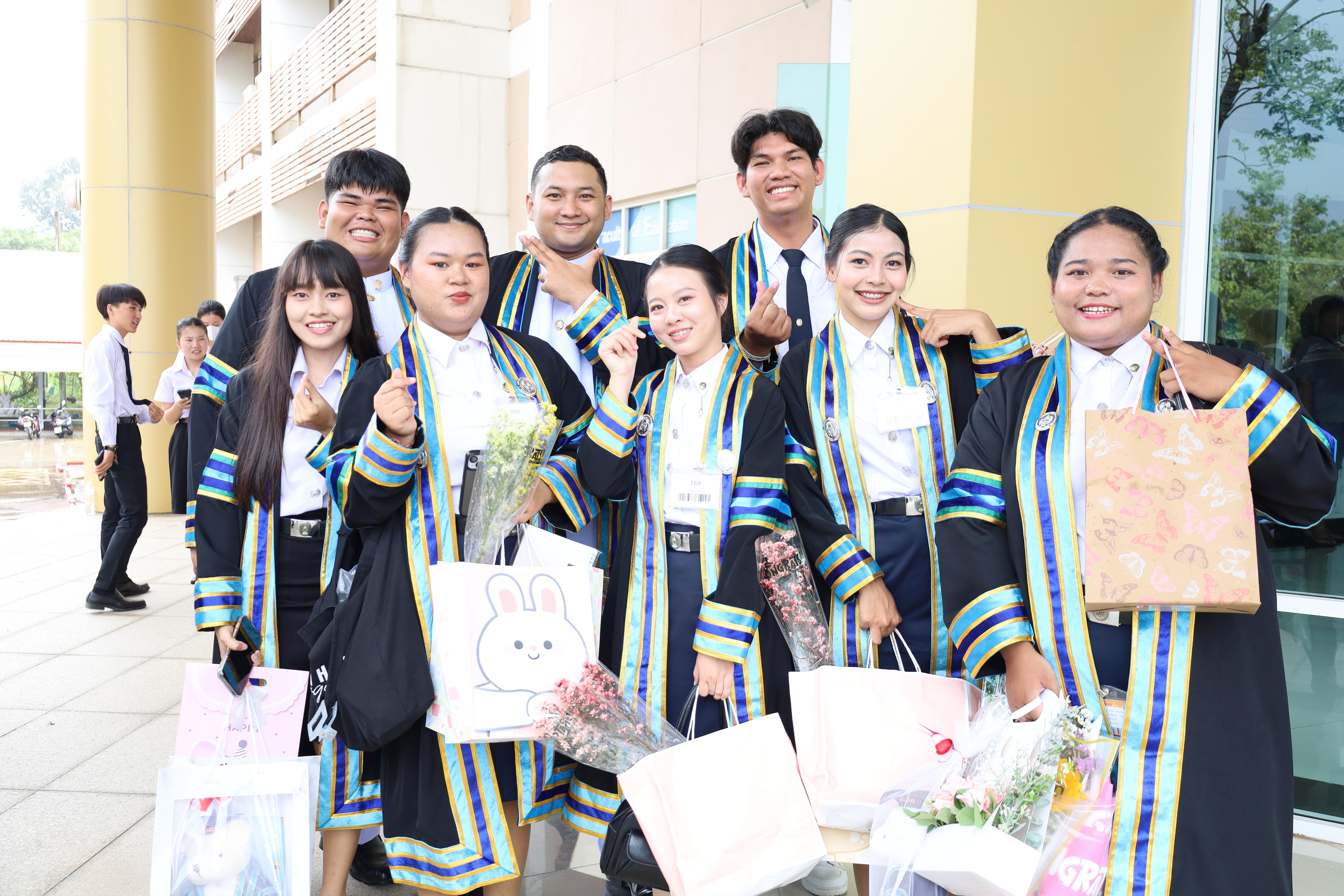 269. บรรยากาศซ้อมใหญ่พิธีพระราชทานปริญญาบัตร ประจำปีพ.ศ.2568