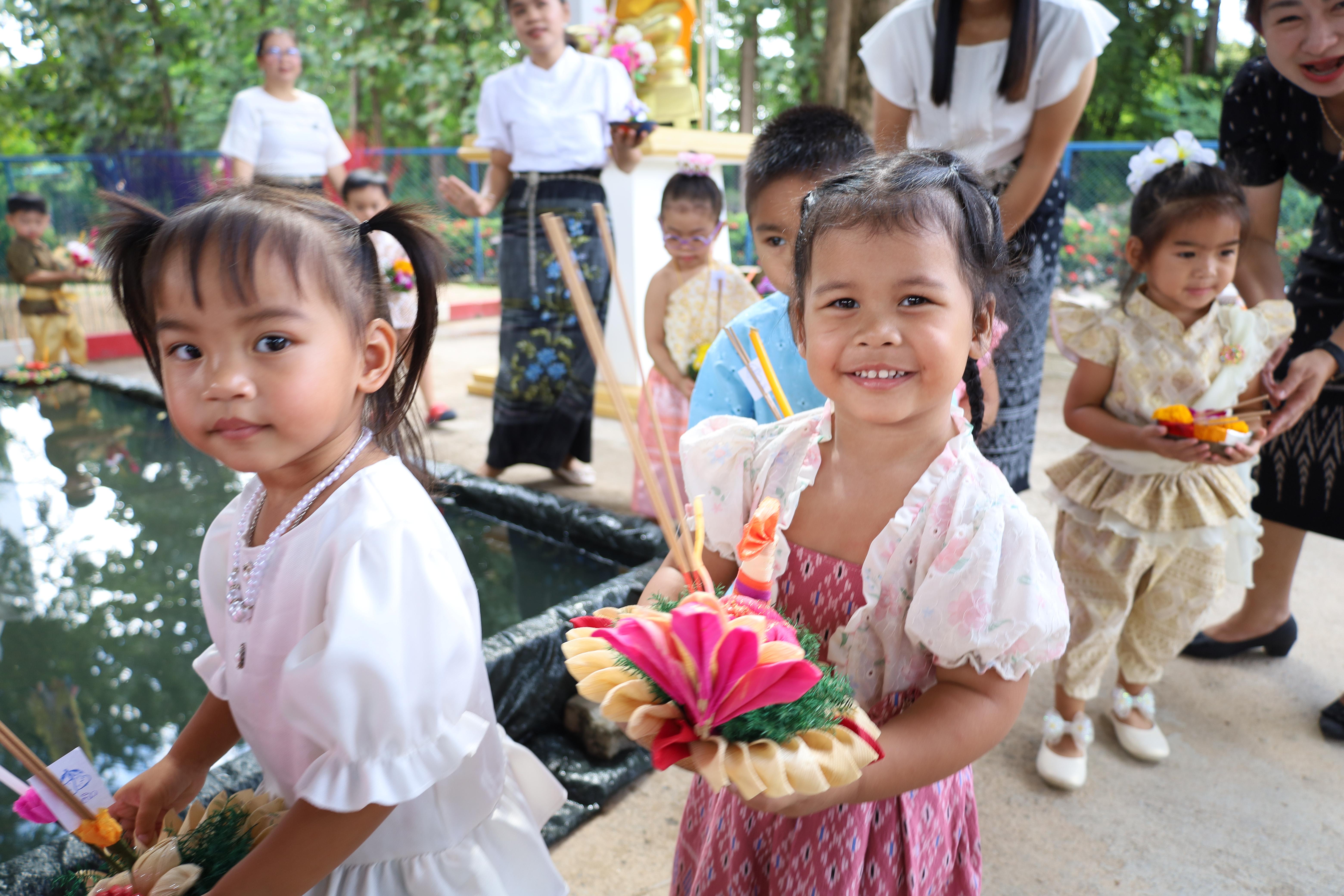 157. กิจกรรมลอยกระทงโรงเรียนอนุบาลราชภัฏกำแพงเพชร ประจำปีการศึกษา 2568