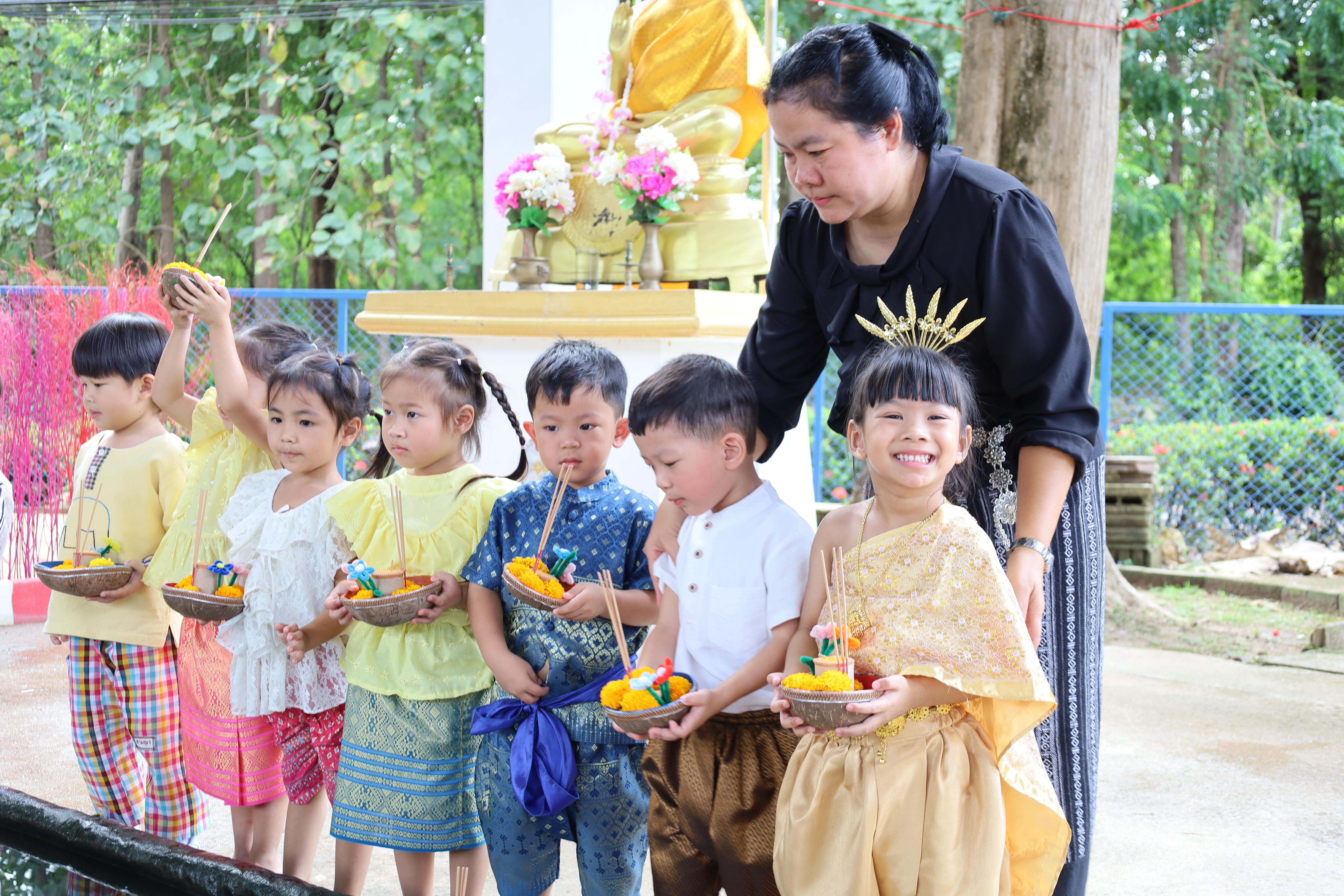 223. กิจกรรมลอยกระทงโรงเรียนอนุบาลราชภัฏกำแพงเพชร ประจำปีการศึกษา 2568