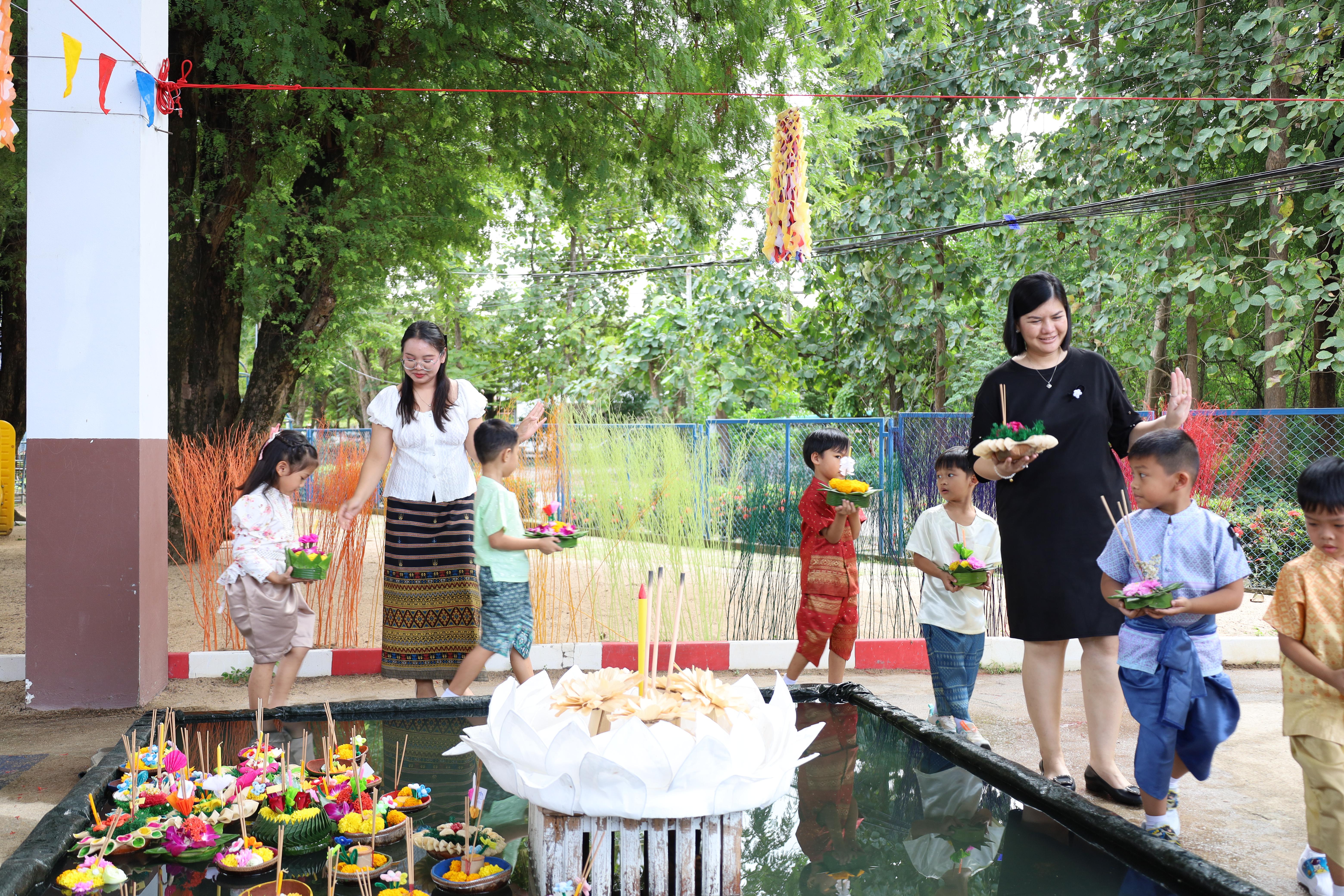 235. กิจกรรมลอยกระทงโรงเรียนอนุบาลราชภัฏกำแพงเพชร ประจำปีการศึกษา 2568