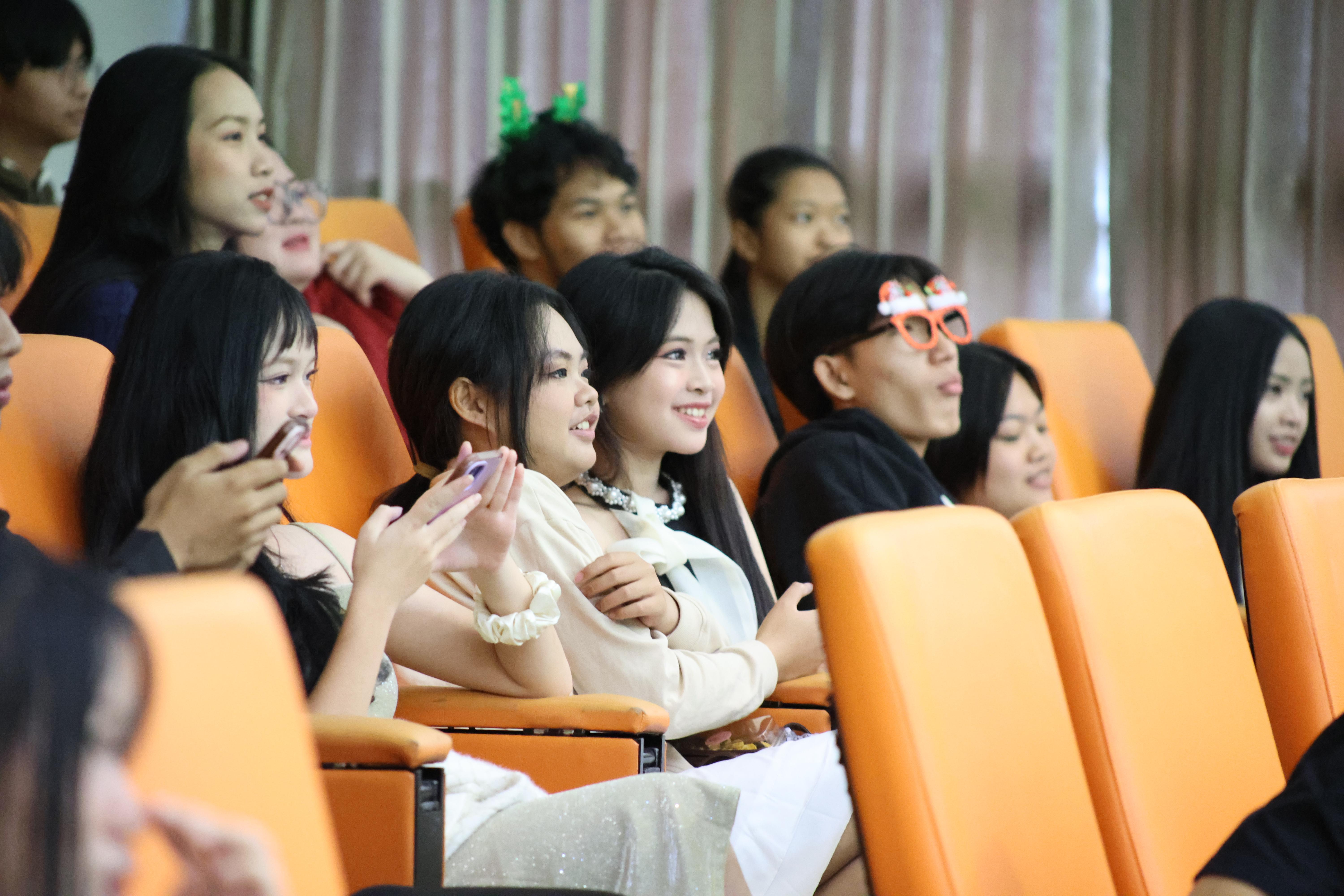 75. Christmas Party 2025