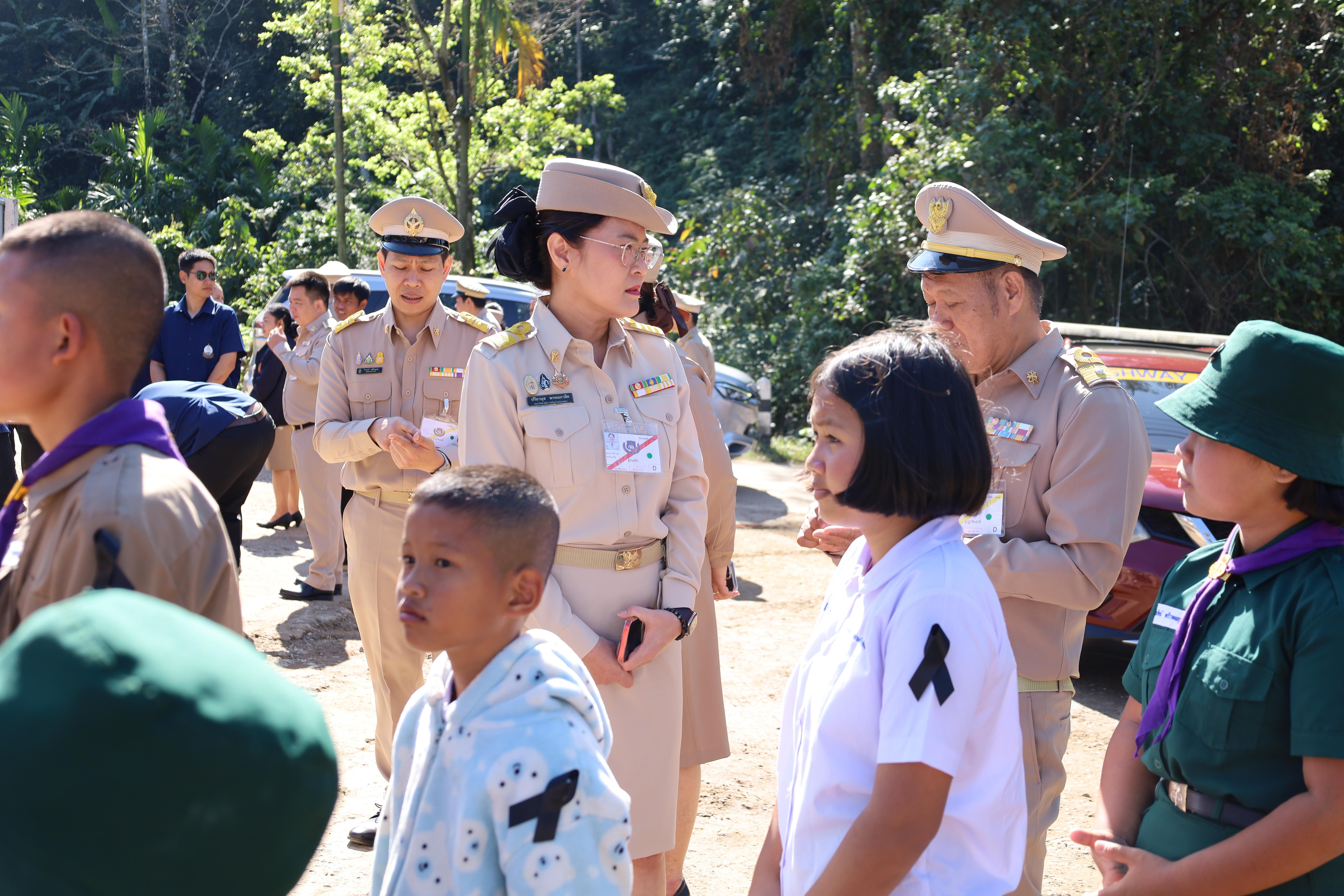 41. รับเสด็จฯ สมเด็จพระกนิษฐาธิราชเจ้า กรมสมเด็จพระเทพรัตนราชสุดาฯ สยามบรมราชกุมารี