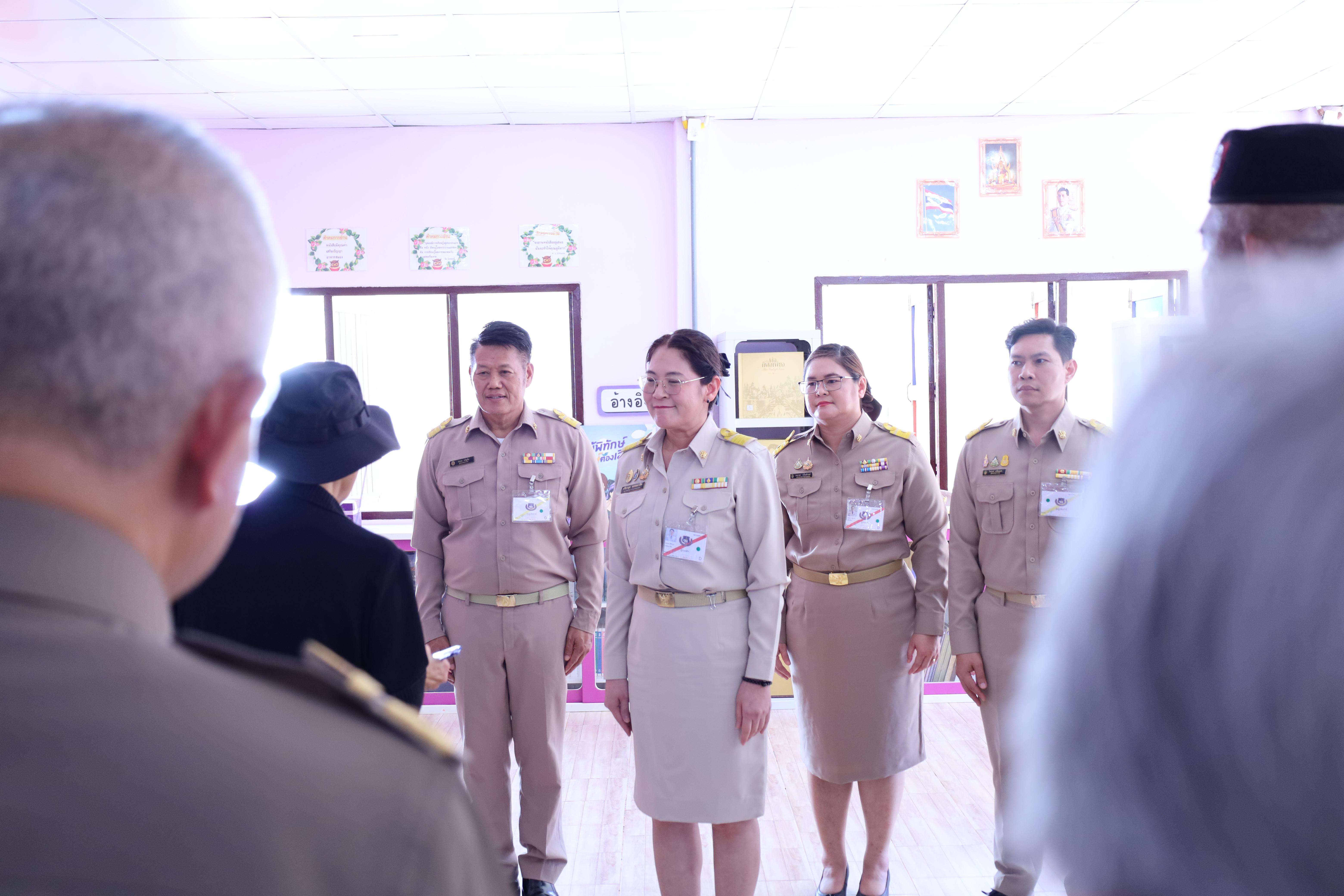 106. รับเสด็จฯ สมเด็จพระกนิษฐาธิราชเจ้า กรมสมเด็จพระเทพรัตนราชสุดาฯ สยามบรมราชกุมารี
