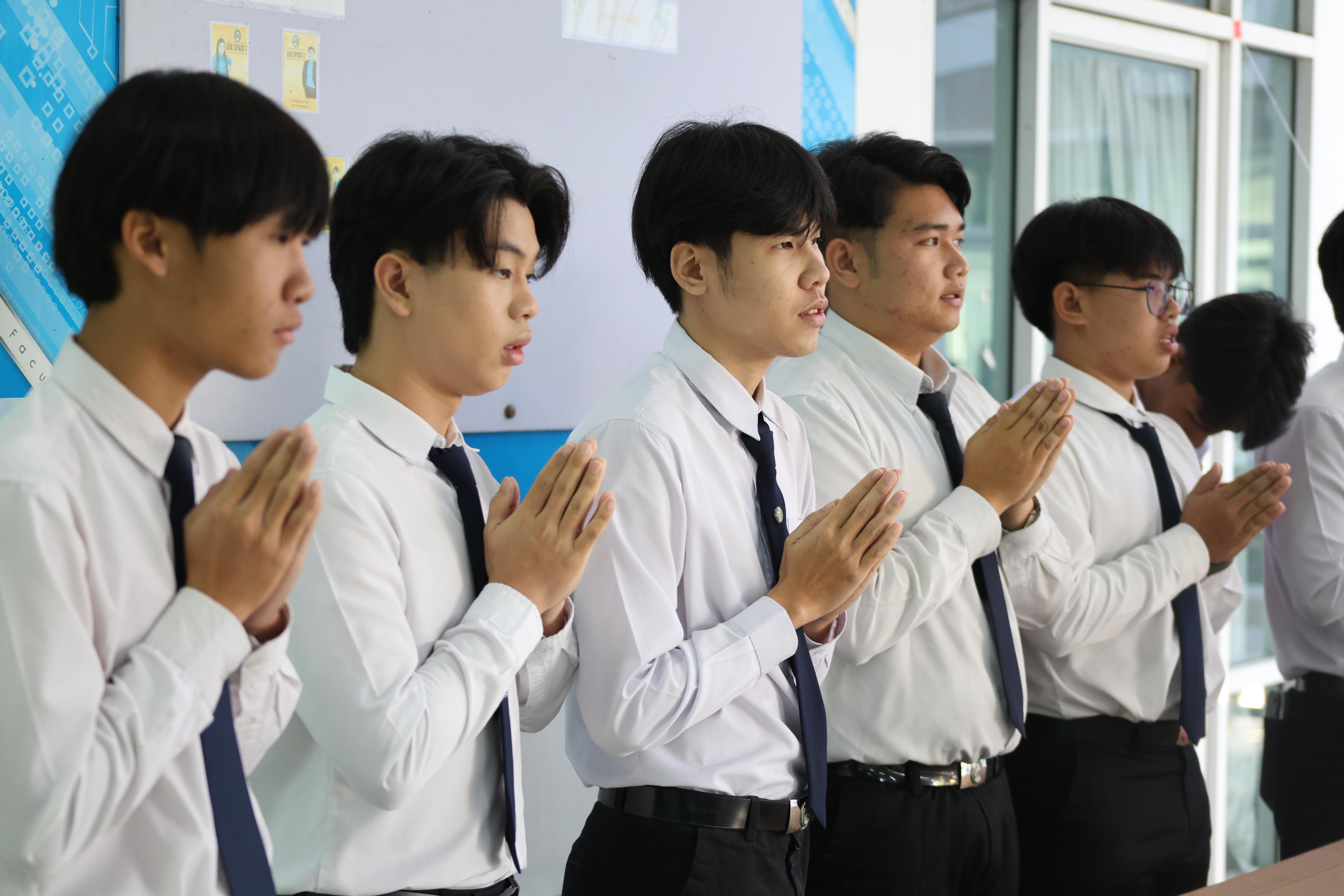 17. ทำบุญเนื่องในวันขึ้นปีใหม่ ประจำปี2569