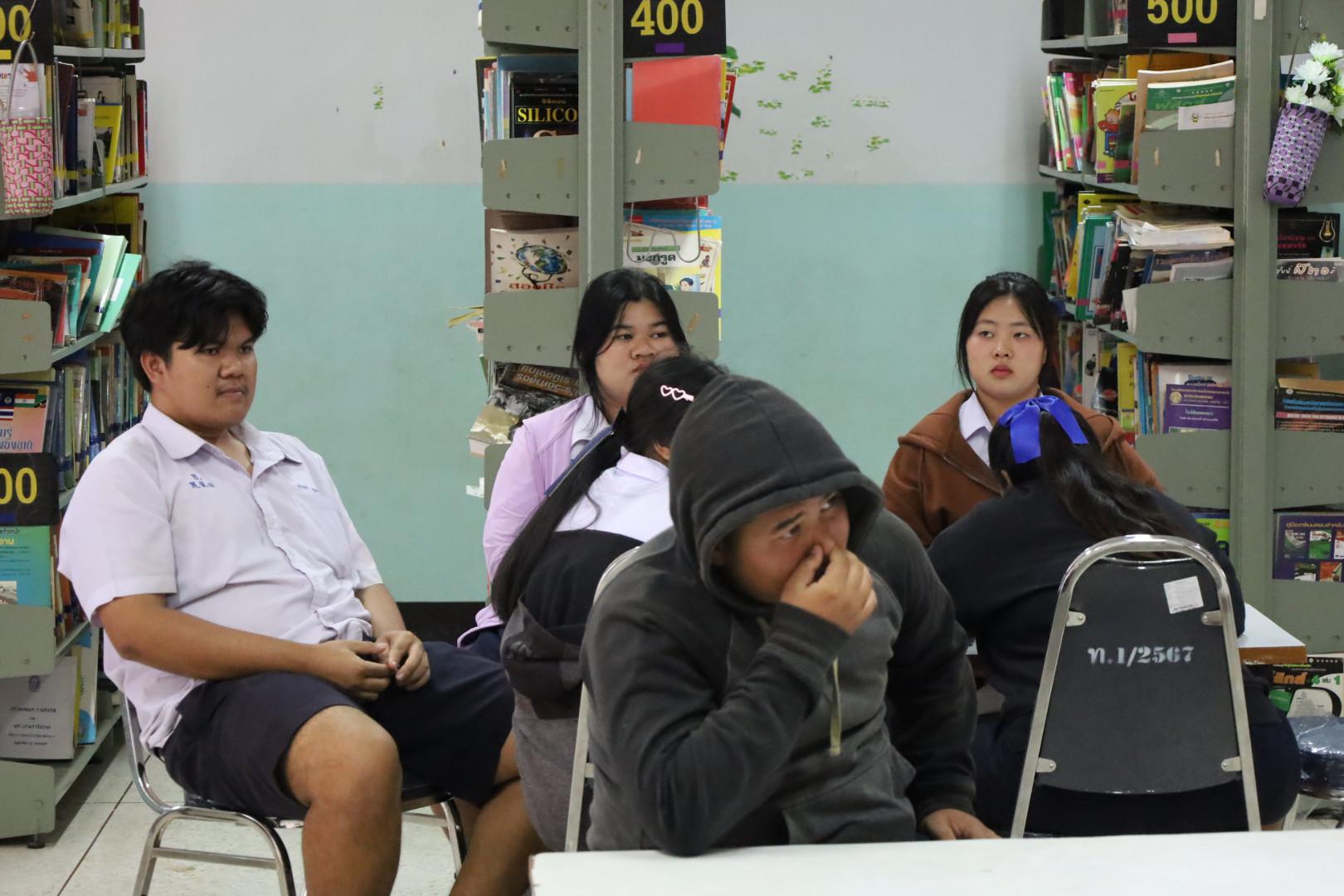 2. แนะแนวการศึกษาต่อ (วิทยาศาสตร์ทั่วไป-ภาษาจีน-คอมพิวเตอร์)