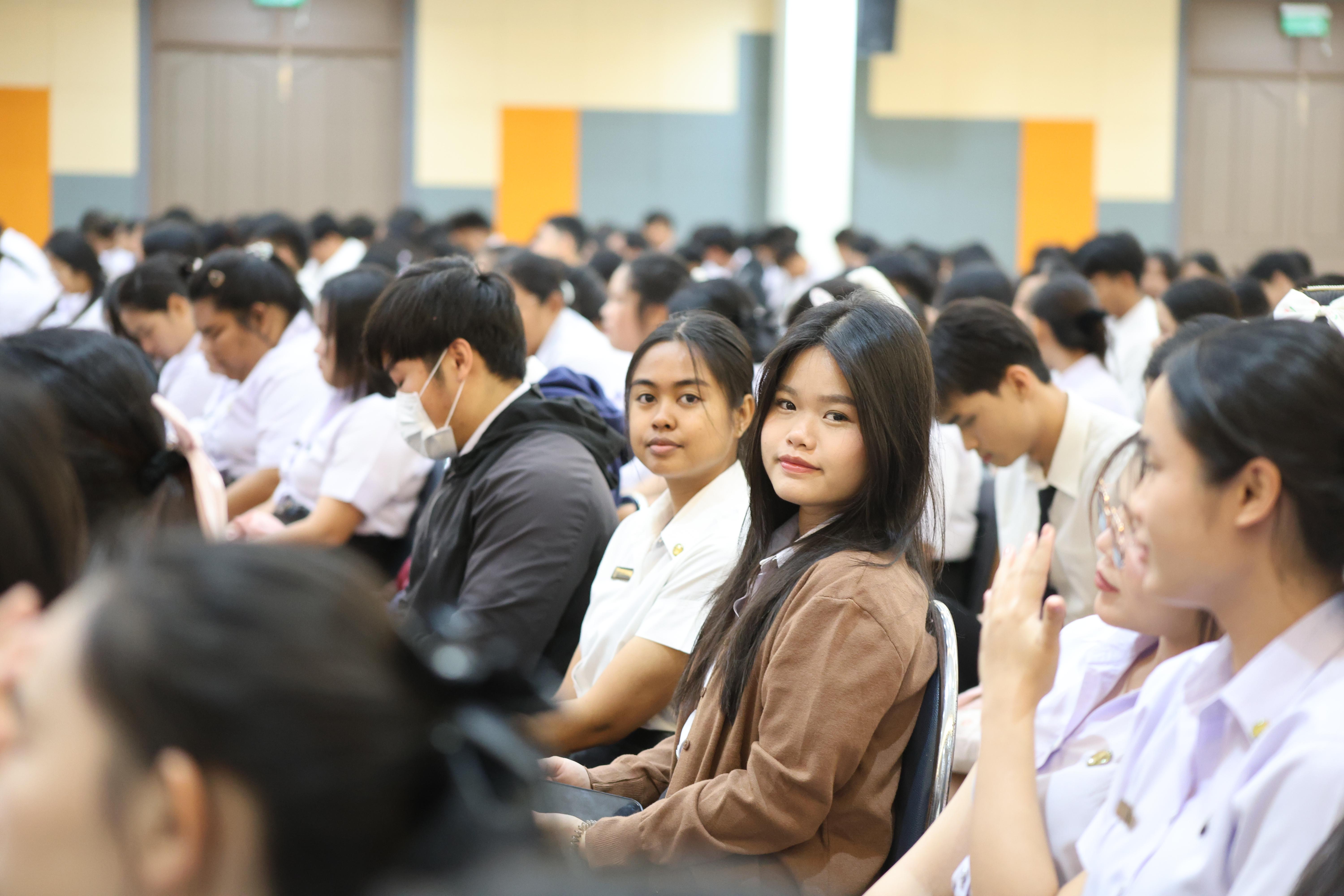 54. กิจกรรมสัมมนากลางภาคนศ.ฝึกประสบการณ์วิชาชีพครู ภาคเรียนที่ 2/2568