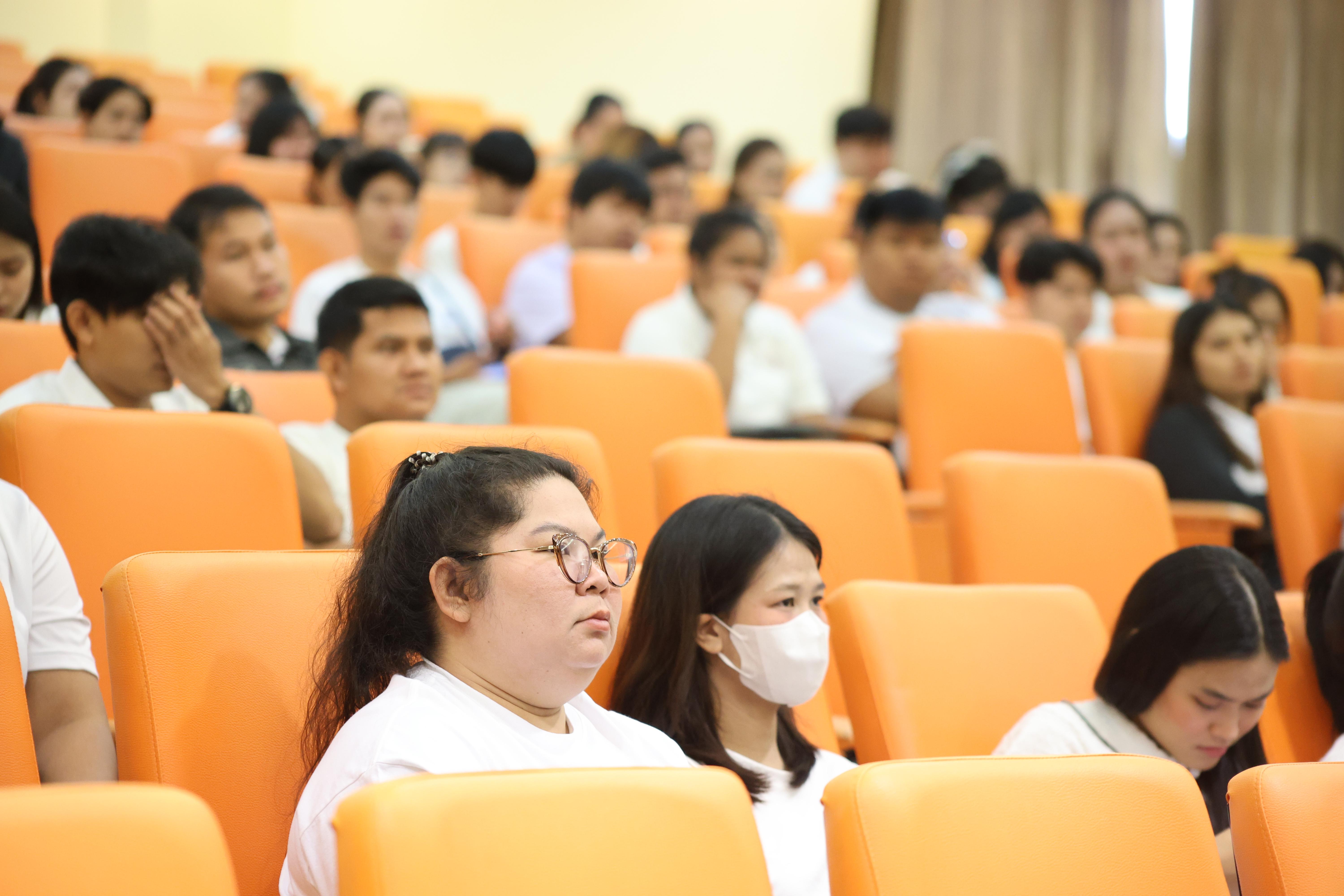 17. กิจกรรมอบรมเชิงปฏิบัติการคุณธรรม จริยธรรม และจิตอาสาจิตสาธารณะ