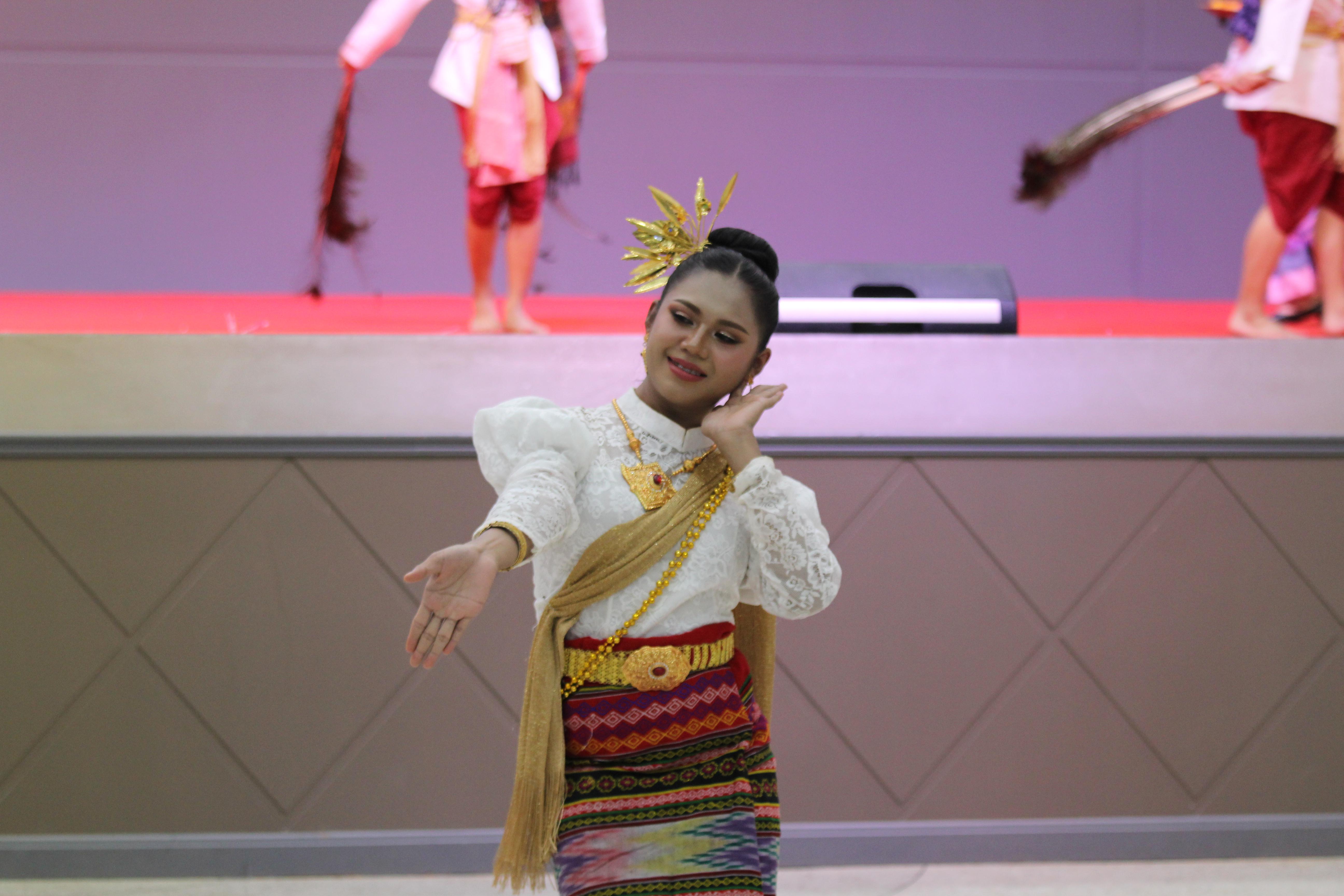 177. พิธีเปิดการแข่งขันทักษะวิชาการวิชาชีพครูและส่งเสริมศิลปวัฒนธรรม ครั้งที่13 มหาวิทยาลัยราชภัฏภาคเหนือ 8 สถาบัน