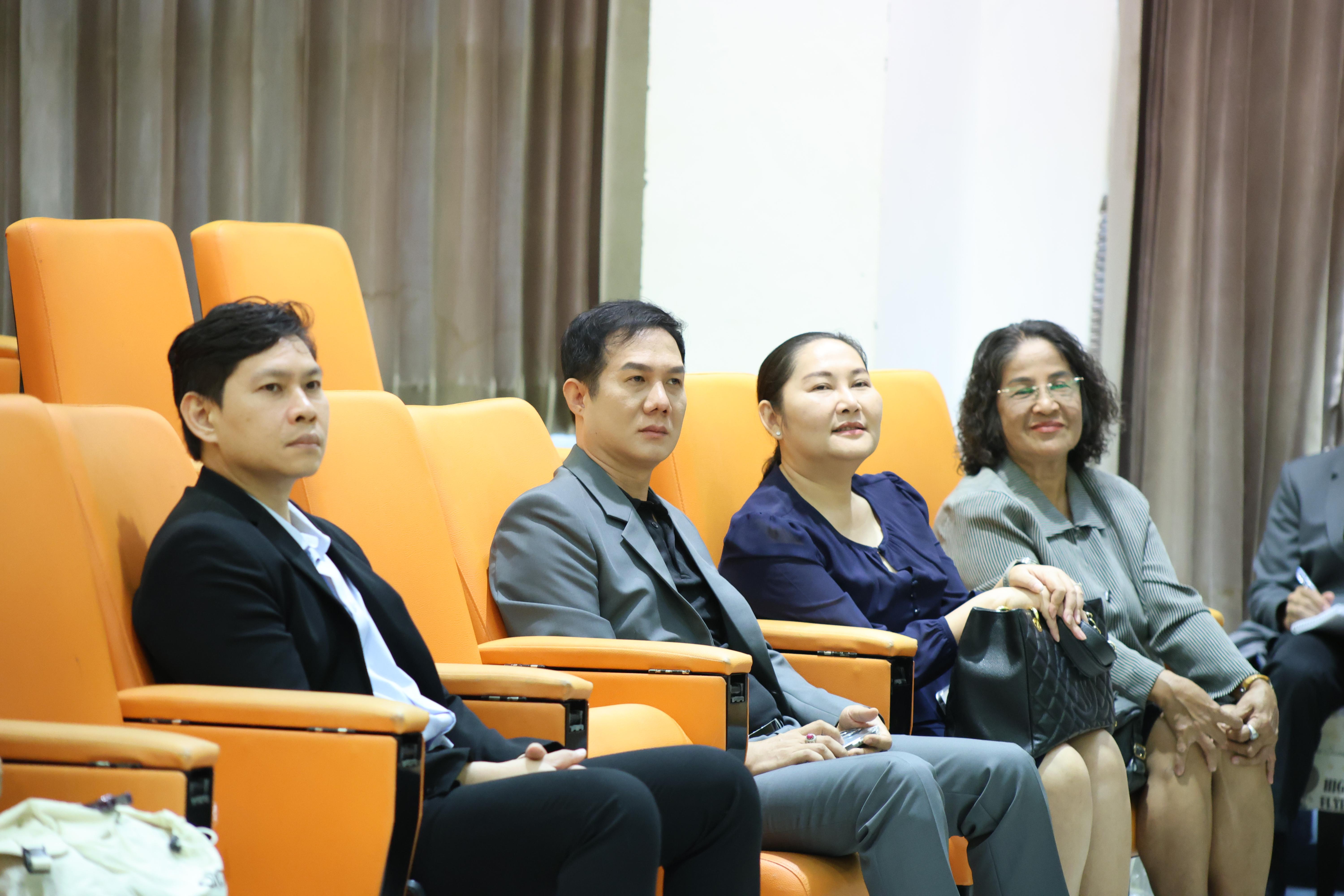 24. การปฐมนิเทศนักศึกษาใหม่ หลักสูตรประกาศนียบัตรบัณฑิตสาขาวิชาชีพครู ประจำปีการศึกษา2569
