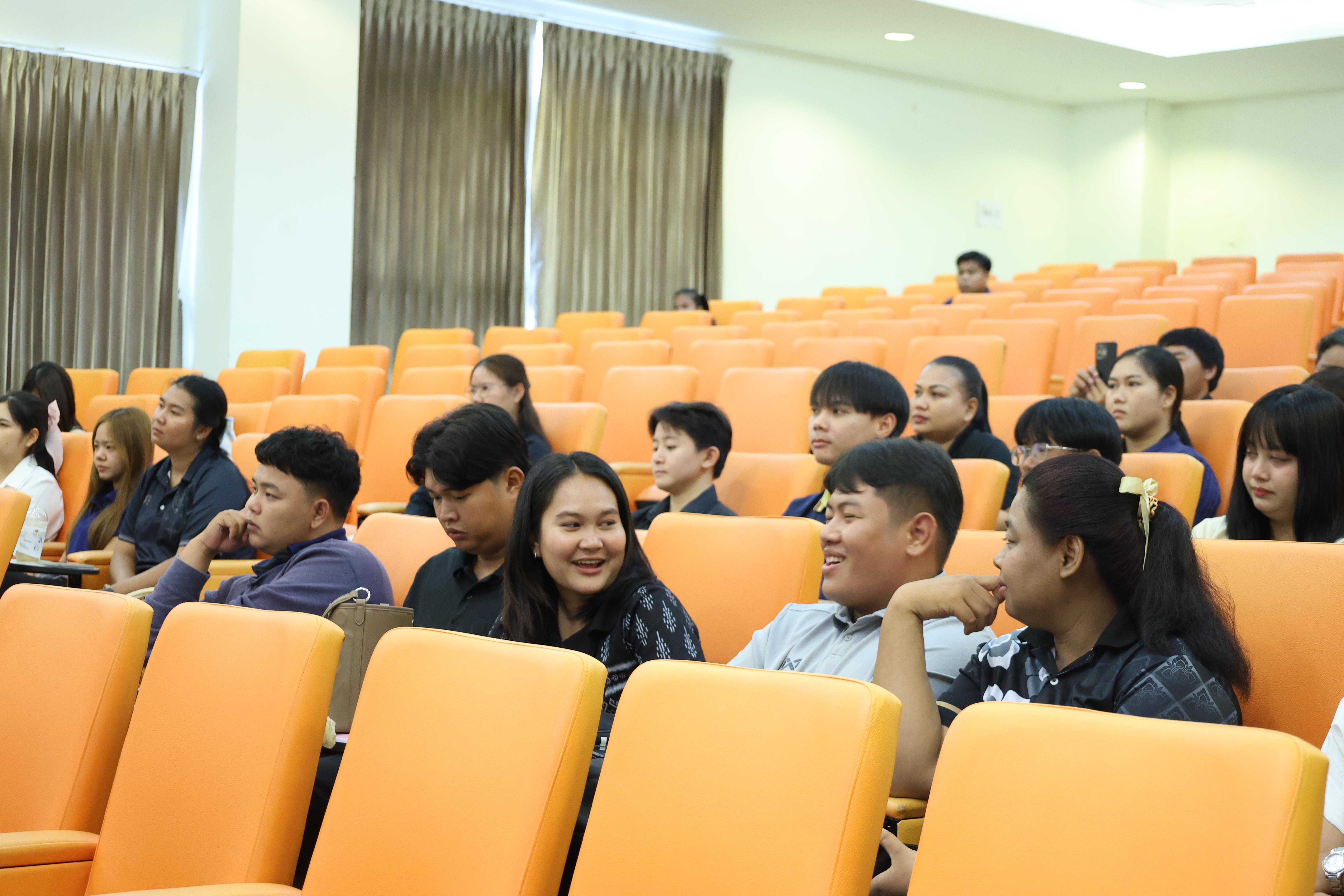 53. การปฐมนิเทศนักศึกษาใหม่ หลักสูตรประกาศนียบัตรบัณฑิตสาขาวิชาชีพครู ประจำปีการศึกษา2569