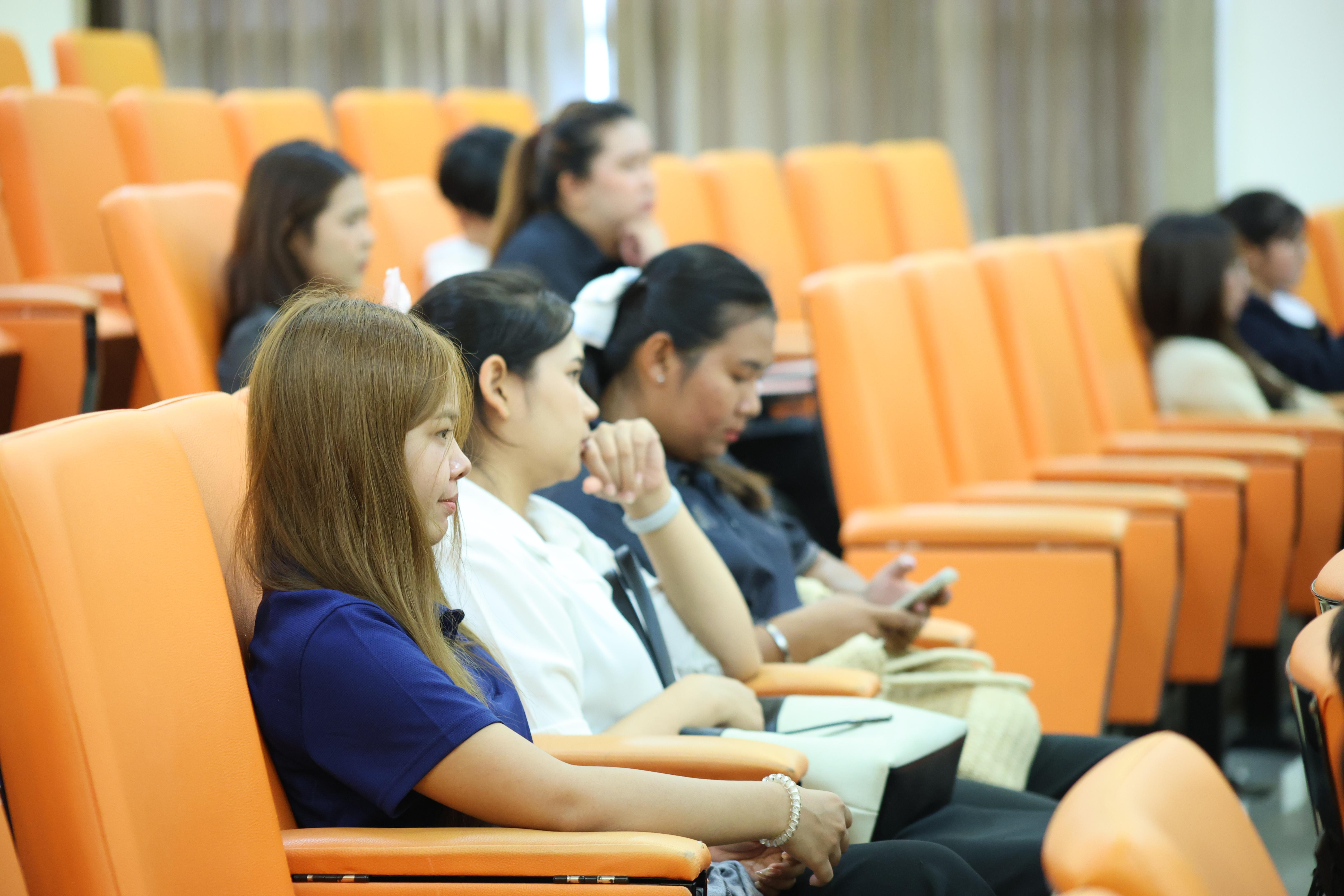 73. การปฐมนิเทศนักศึกษาใหม่ หลักสูตรประกาศนียบัตรบัณฑิตสาขาวิชาชีพครู ประจำปีการศึกษา2569