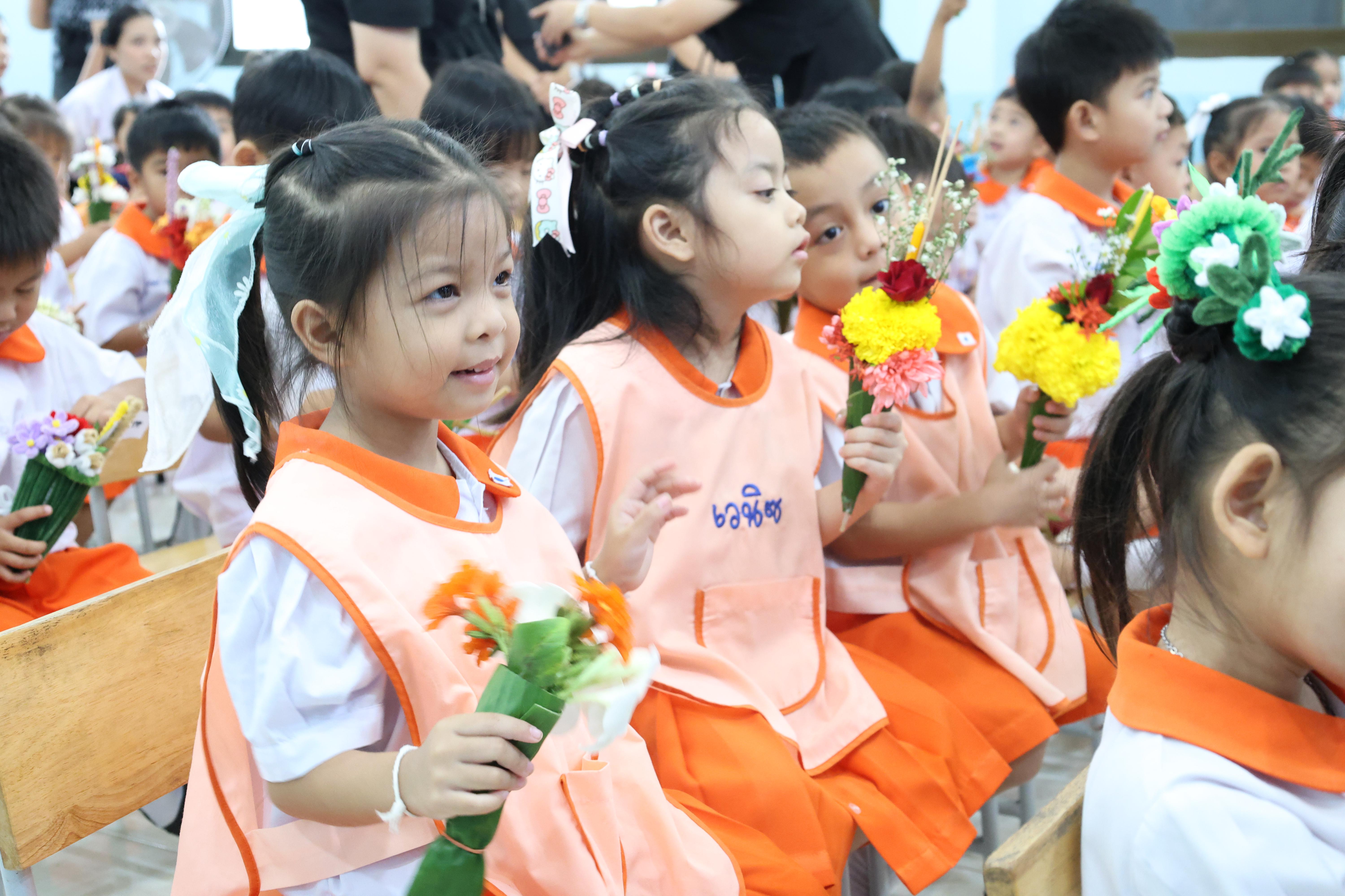 54. พิธีไหว้ครูโรงเรียนอนุบาลราชภัฏกำแพงเพชร