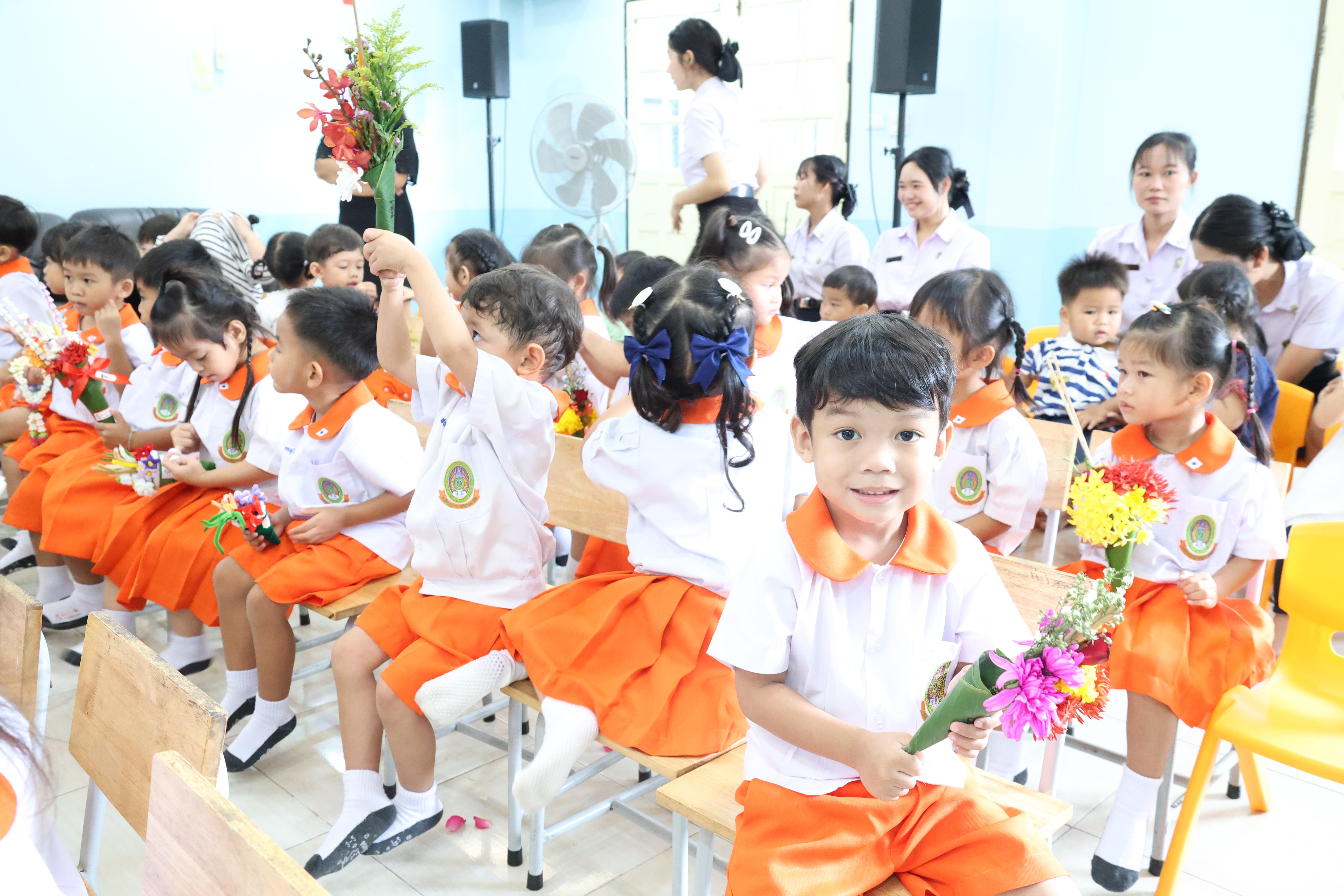 85. พิธีไหว้ครูโรงเรียนอนุบาลราชภัฏกำแพงเพชร