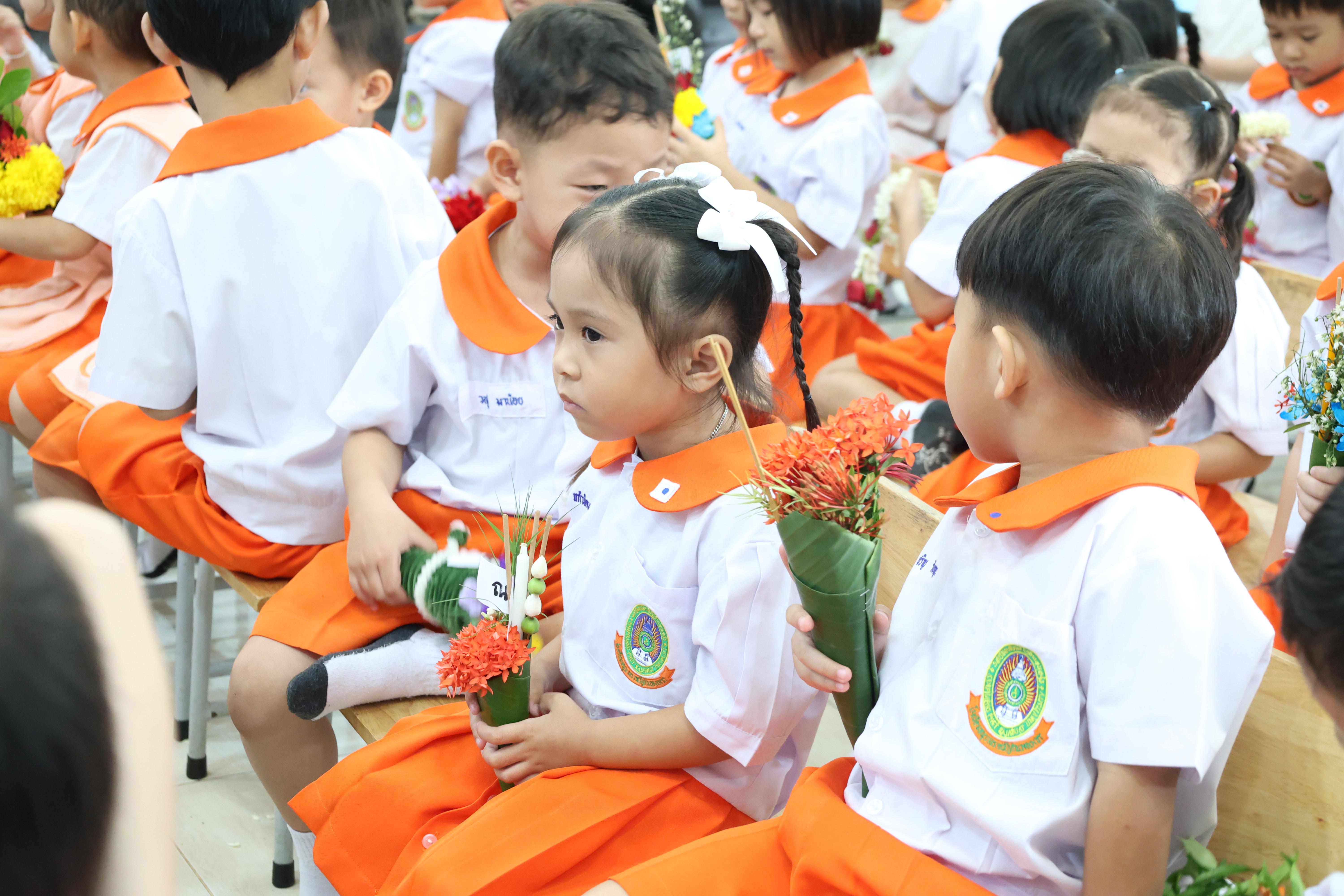 114. พิธีไหว้ครูโรงเรียนอนุบาลราชภัฏกำแพงเพชร