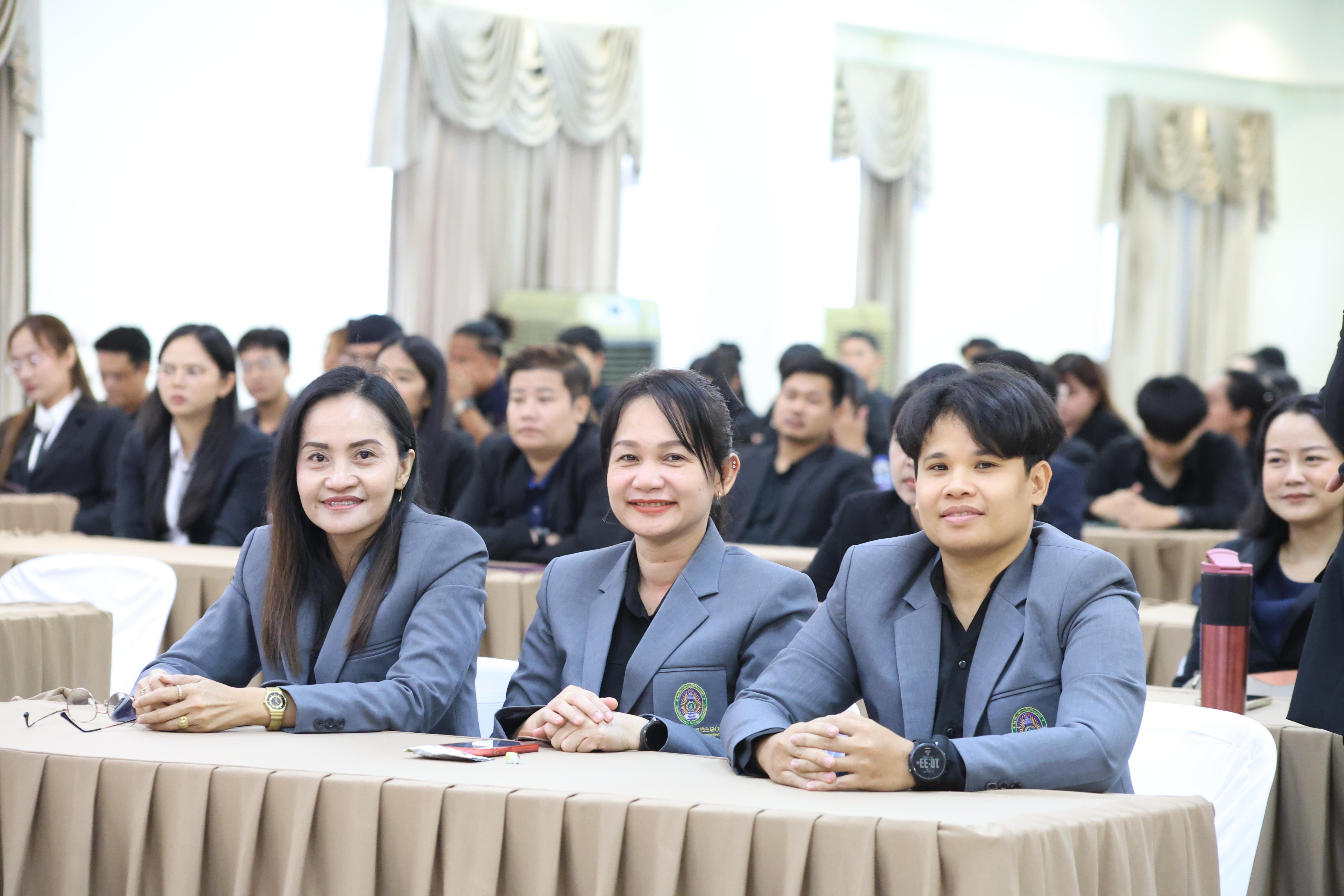 87. กิจกรรมสานสัมพันธ์สู่ขวัญน้อง-พี่ ตามวิถีวัฒนธรรมกัลยาณมิตรของนักศึกษาระดับบัณฑิตศึกษา สาขาวิชาบริหารการศึกษา ประจำปีการศึกษา2569