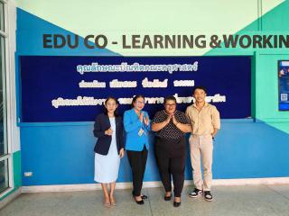 4. วันที่ 16 มกราคม 2567 สถาบันวิจัยและพัฒนา มหาวิทยาลัยราชภัฏกำแพงเพชร โดย ผศ.ดร.เสาวลักษณ์ ยอดวิญญูวงศ์  รองผู้อำนวยการสถาบันวิจัยและพัฒนา ได้เข้าติดตามผลการดำเนินงานการจัดการความรู้ด้านวิจัยและการเรียนการสอน