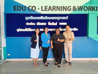 8. วันที่ 16 มกราคม 2567 สถาบันวิจัยและพัฒนา มหาวิทยาลัยราชภัฏกำแพงเพชร โดย ผศ.ดร.เสาวลักษณ์ ยอดวิญญูวงศ์  รองผู้อำนวยการสถาบันวิจัยและพัฒนา ได้เข้าติดตามผลการดำเนินงานการจัดการความรู้ด้านวิจัยและการเรียนการสอน