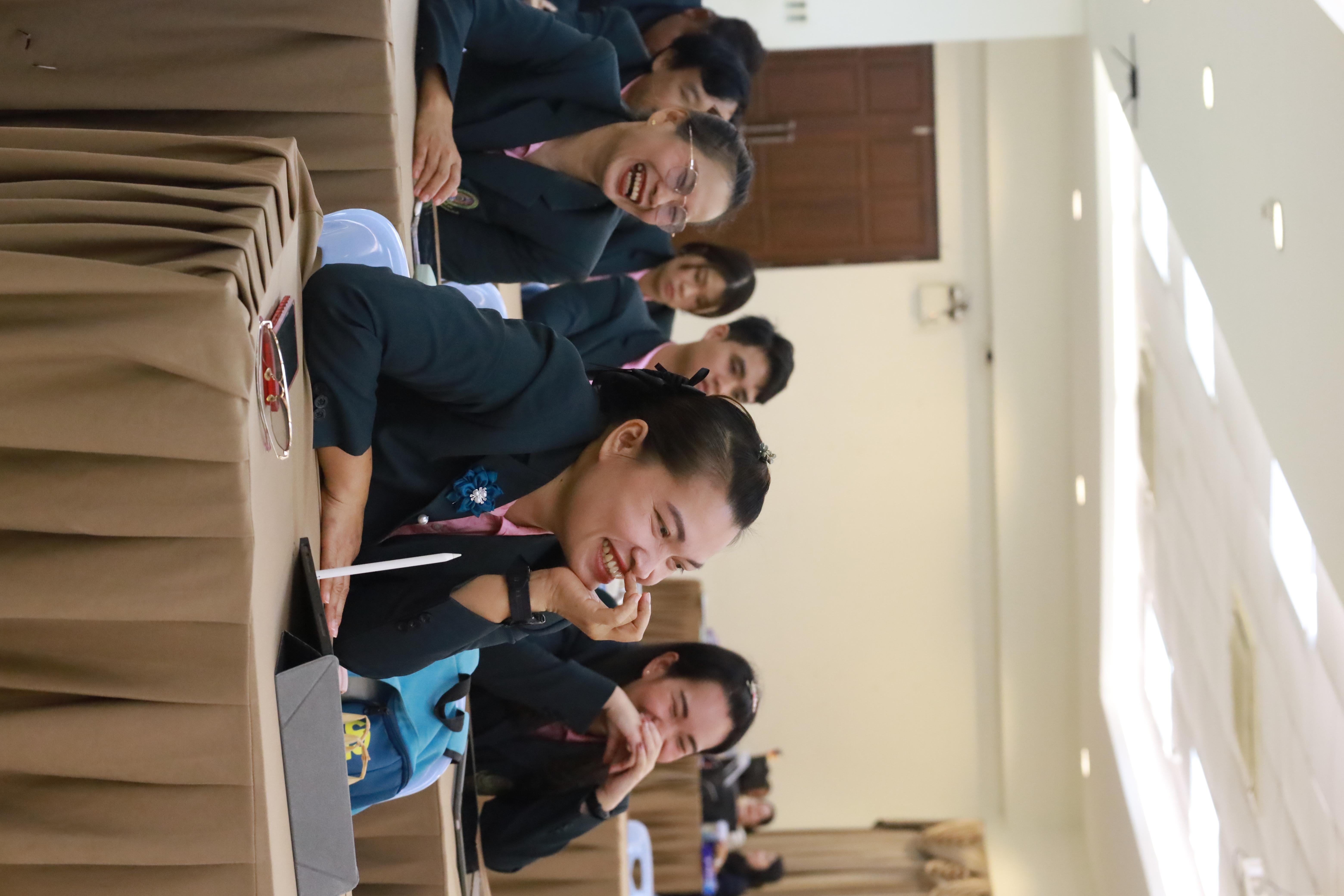 145. การพัฒนาภาวะผู้นำของนักบริหารมืออาชีพในยุคดิสรัปชั่น ซึ่งคณะกรรมการบัณฑิตศึกษาประจำสาขาวิชาการบริหารการศึกษา