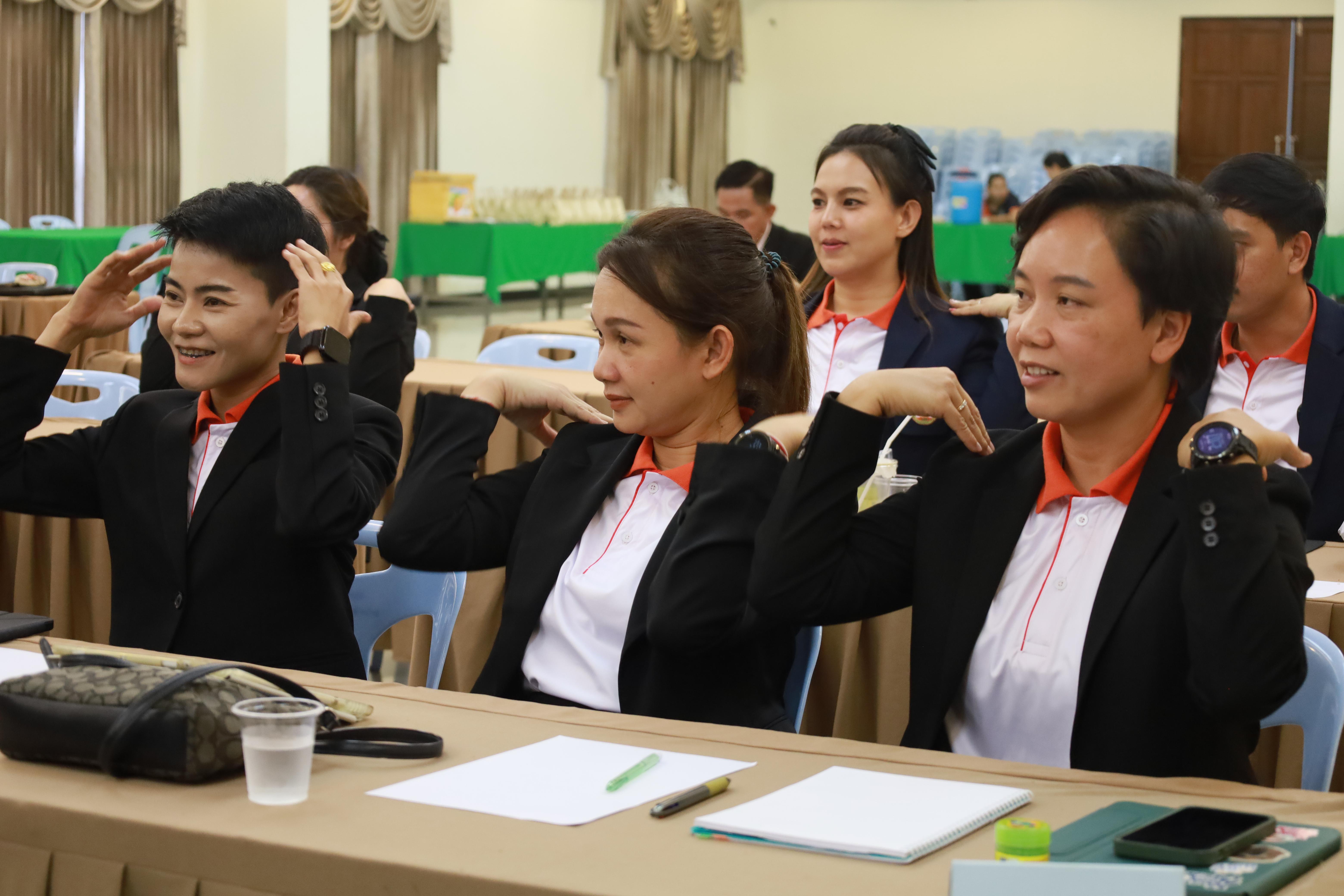 378. การพัฒนาภาวะผู้นำของนักบริหารมืออาชีพในยุคดิสรัปชั่น ซึ่งคณะกรรมการบัณฑิตศึกษาประจำสาขาวิชาการบริหารการศึกษา